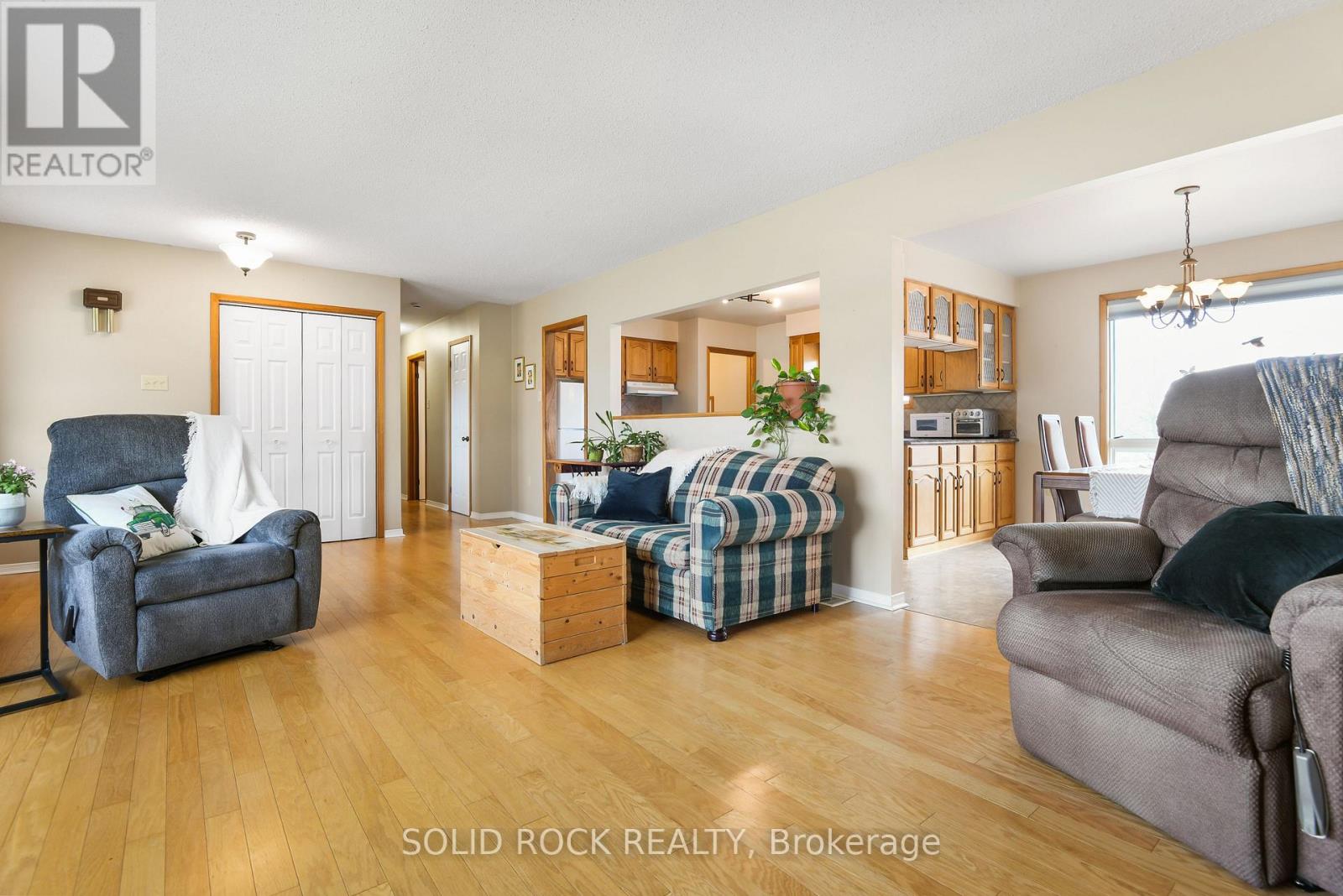 22 Creek Street, Whitewater Region, Ontario  K0J 2L0 - Photo 7 - X13070650