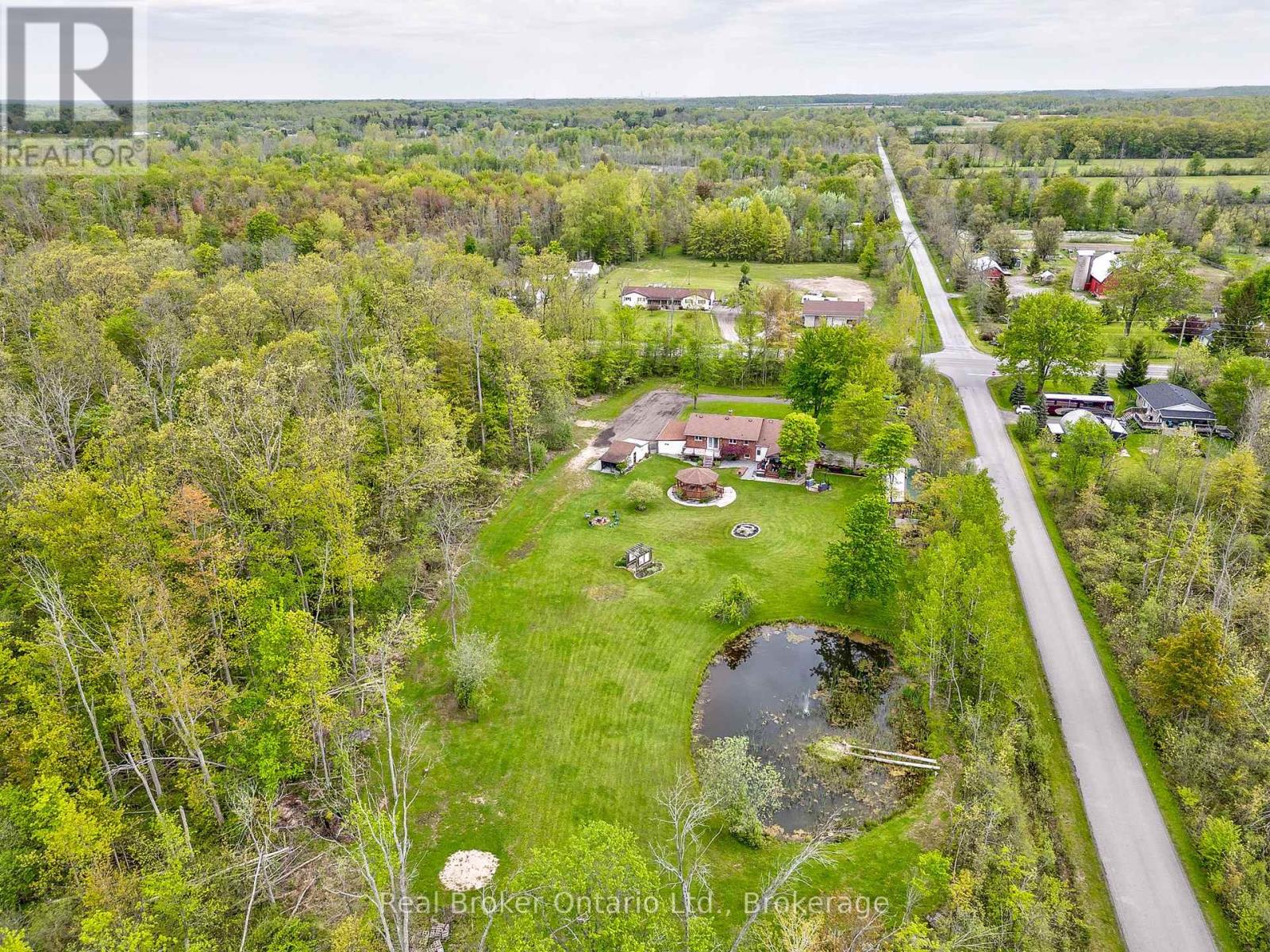 2859 Dominion Road, Fort Erie, Ontario  L0S 1N0 - Photo 1 - X13070588