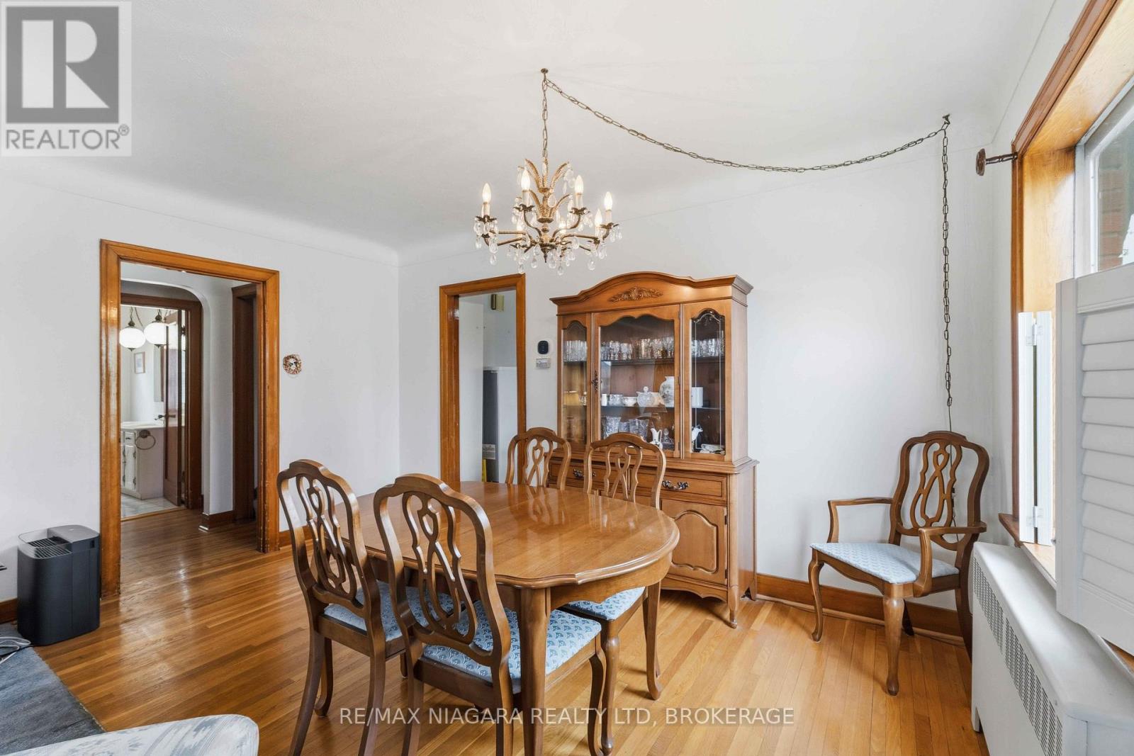 5737 Lowell Avenue, Niagara Falls, Ontario  L2G 4E4 - Photo 12 - X13070346