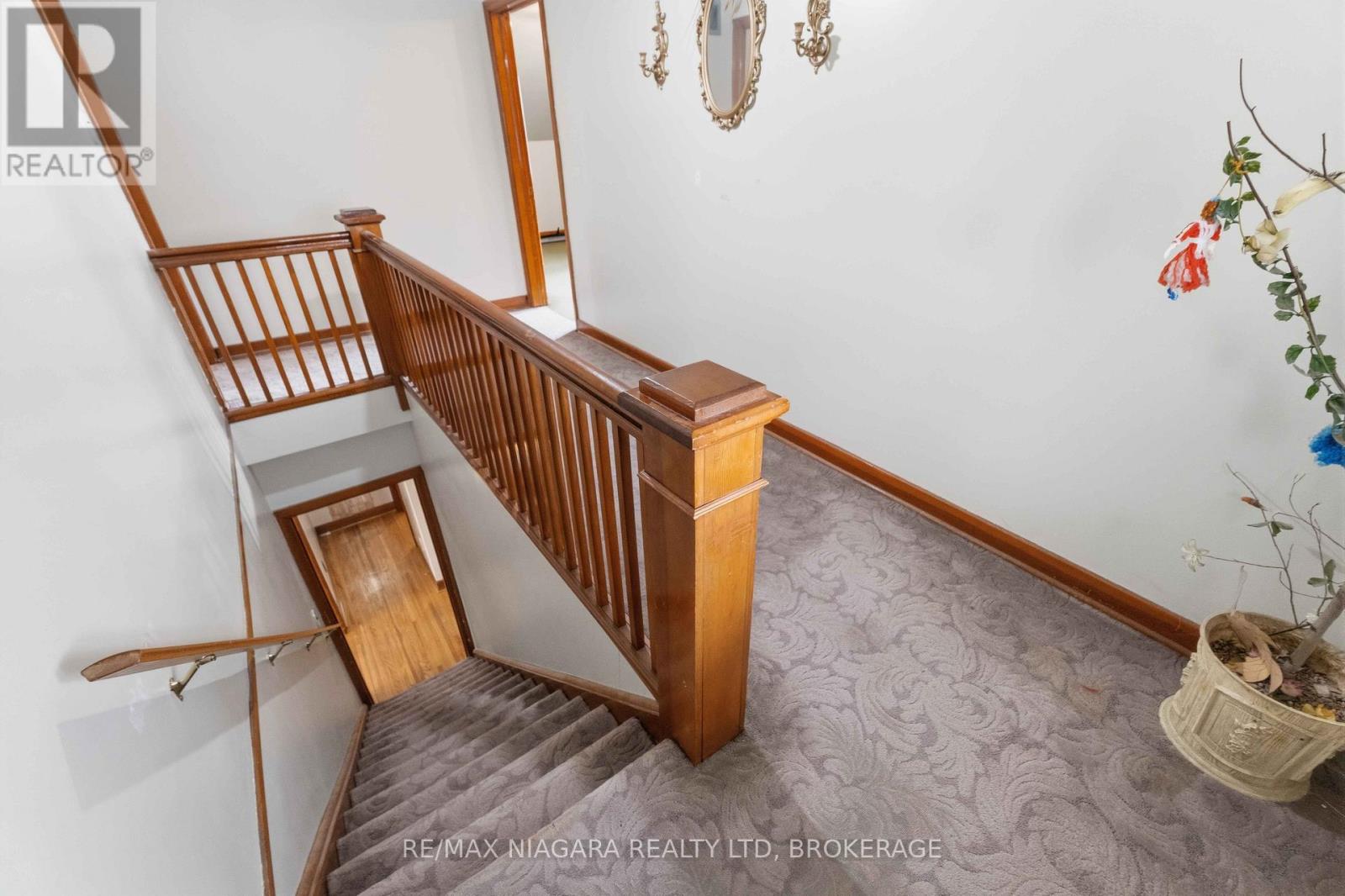 5737 Lowell Avenue, Niagara Falls, Ontario  L2G 4E4 - Photo 22 - X13070346