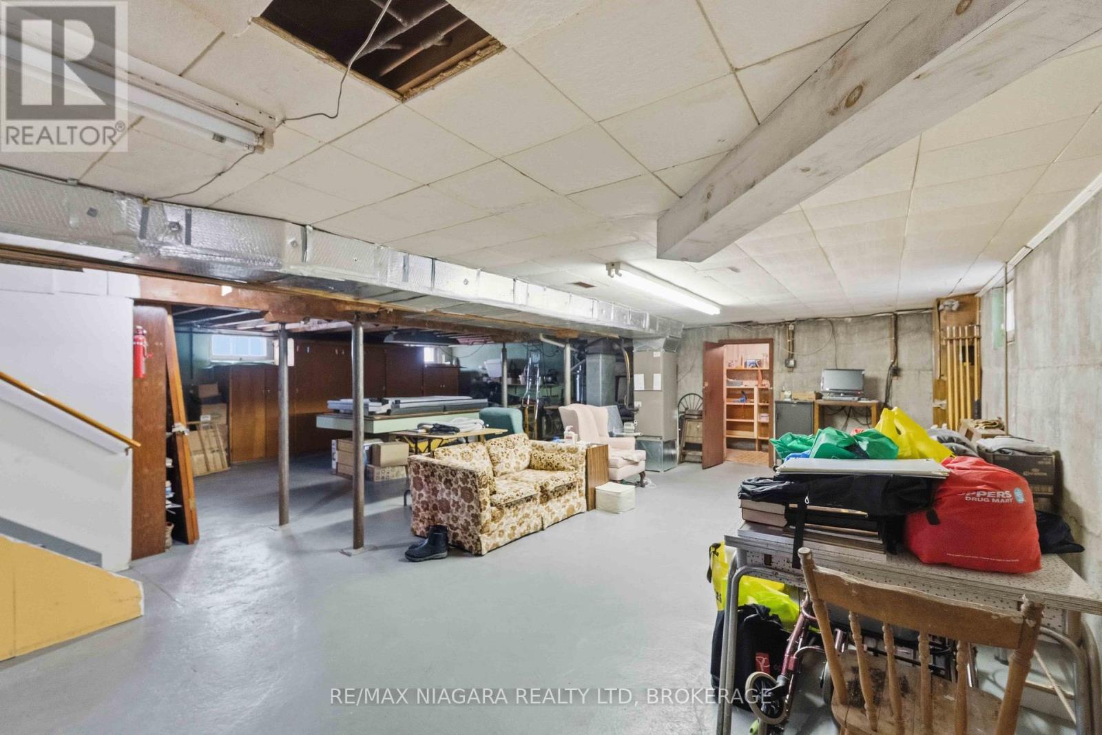 5737 Lowell Avenue, Niagara Falls, Ontario  L2G 4E4 - Photo 28 - X13070346
