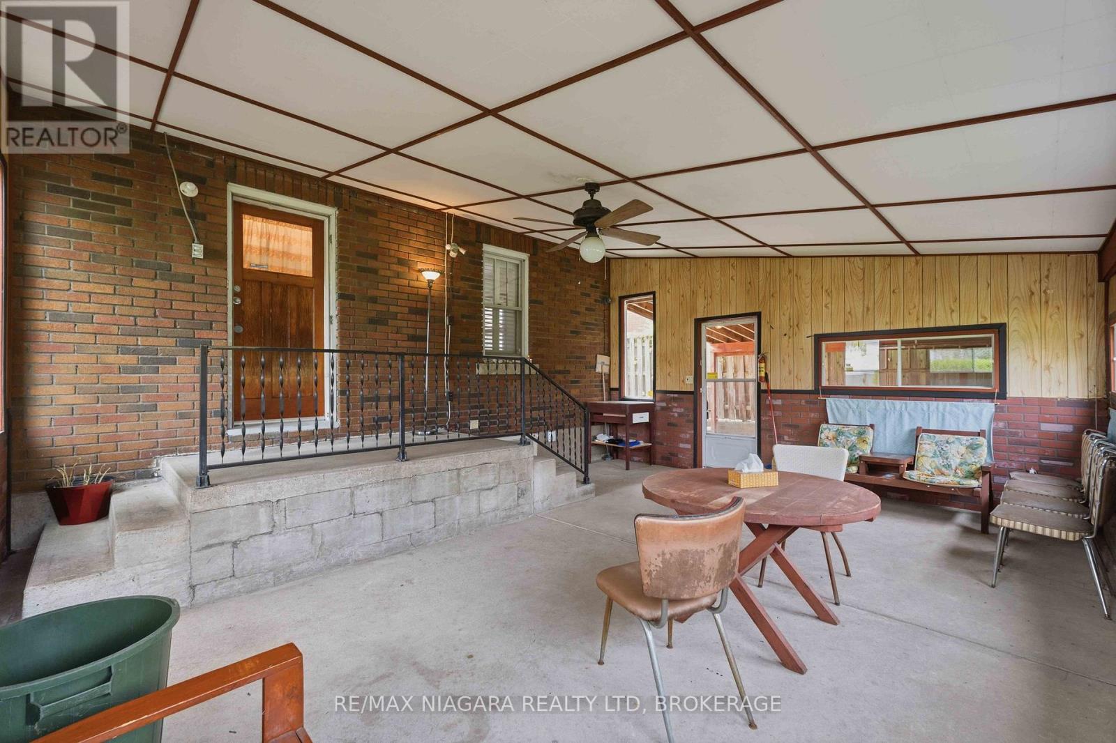 5737 Lowell Avenue, Niagara Falls, Ontario  L2G 4E4 - Photo 32 - X13070346