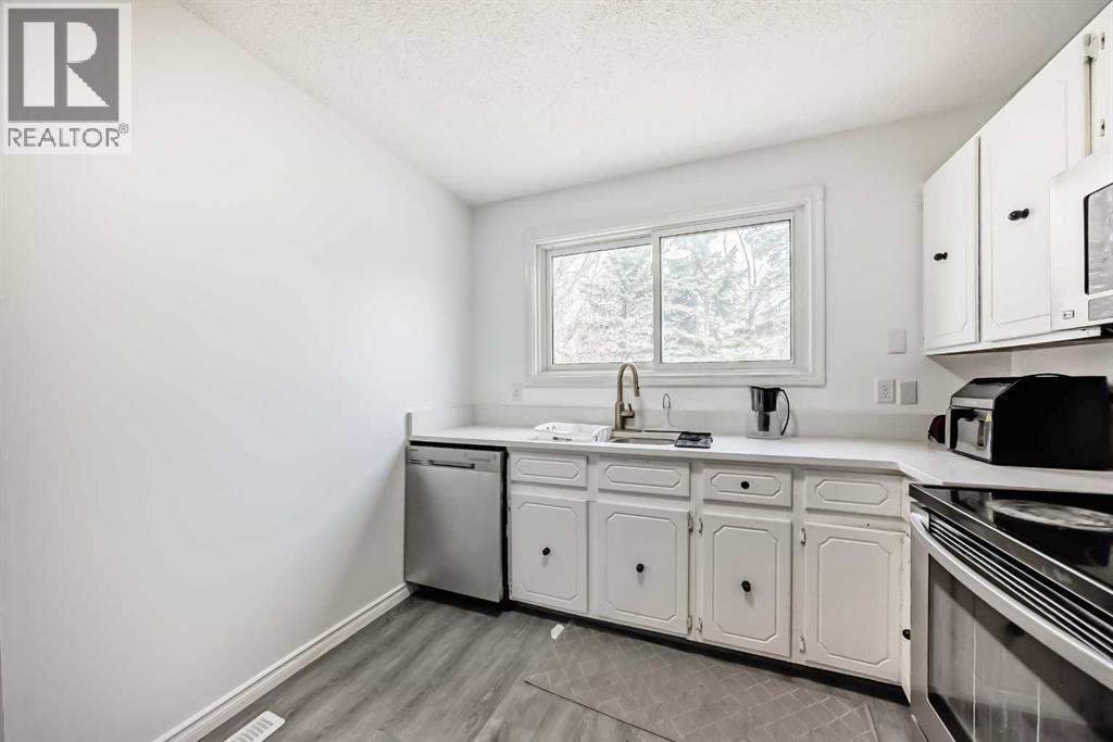 365 Whitlock Way NE, Calgary, Alberta  T1Y 5C9 - Photo 9 - A2306699