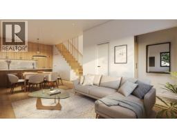 2 2017 E 23RD AVENUE, Vancouver, British Columbia