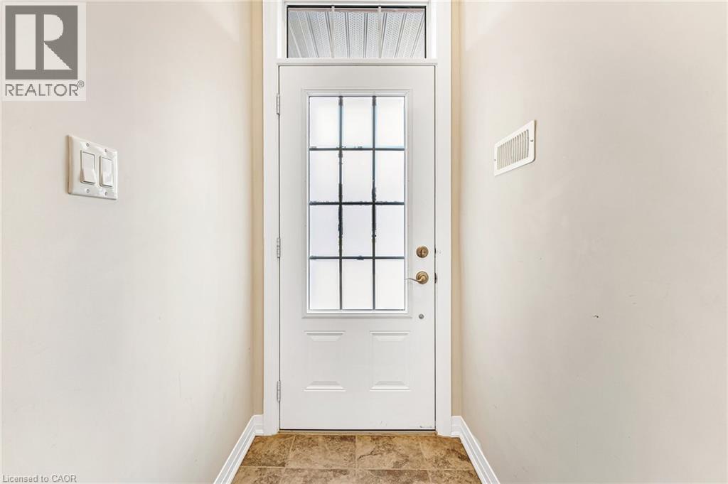 115 South Creek Drive Unit# 12a, Kitchener, Ontario  N2P 0H2 - Photo 5 - 40826042