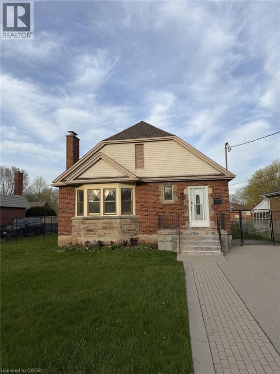 37 Lower Horning Road, Hamilton, Ontario  L8S 3E9 - Photo 2 - 40825289