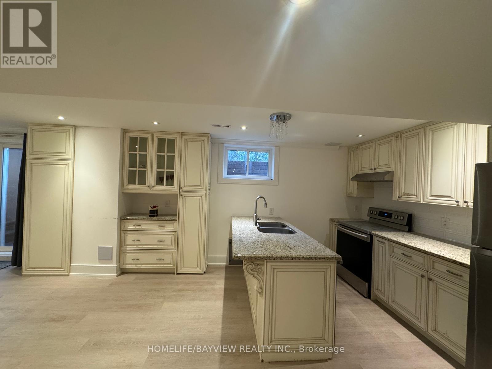 Bsmt - 77 Winchester Lane, Richmond Hill, Ontario  L4C 6Y6 - Photo 3 - N12870616