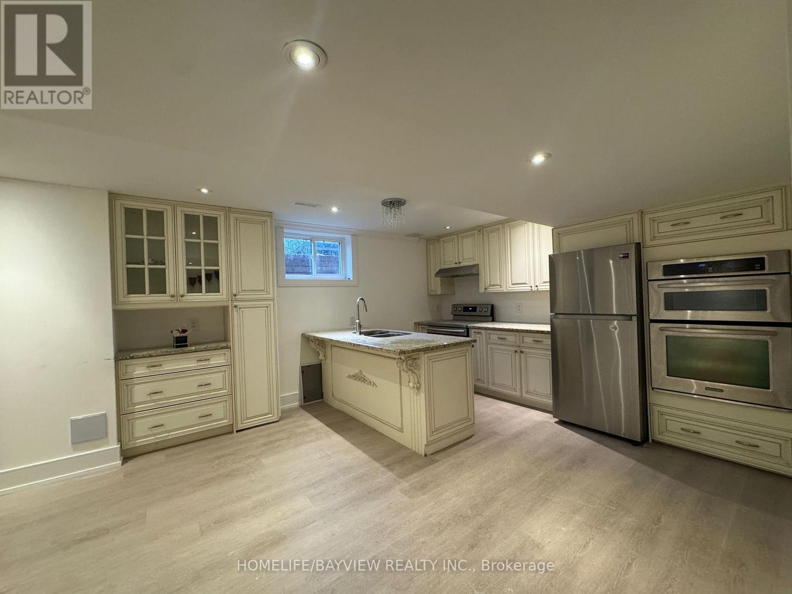 BSMT - 77 WINCHESTER LANE, Richmond Hill, Ontario