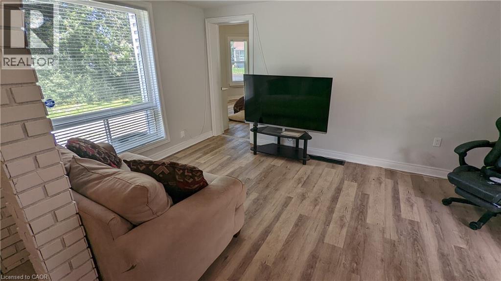 292 Fares Street, Port Colborne, Ontario  L3K 1W8 - Photo 4 - 40825019