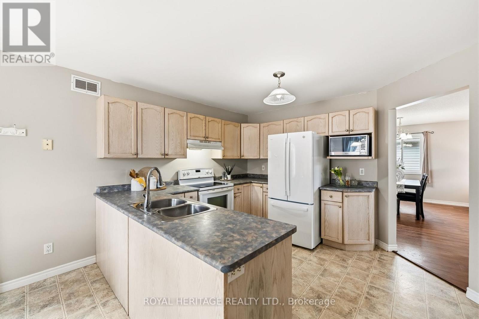 102 Raglan Street, Brighton, Ontario  K0K 1H0 - Photo 11 - X13070416