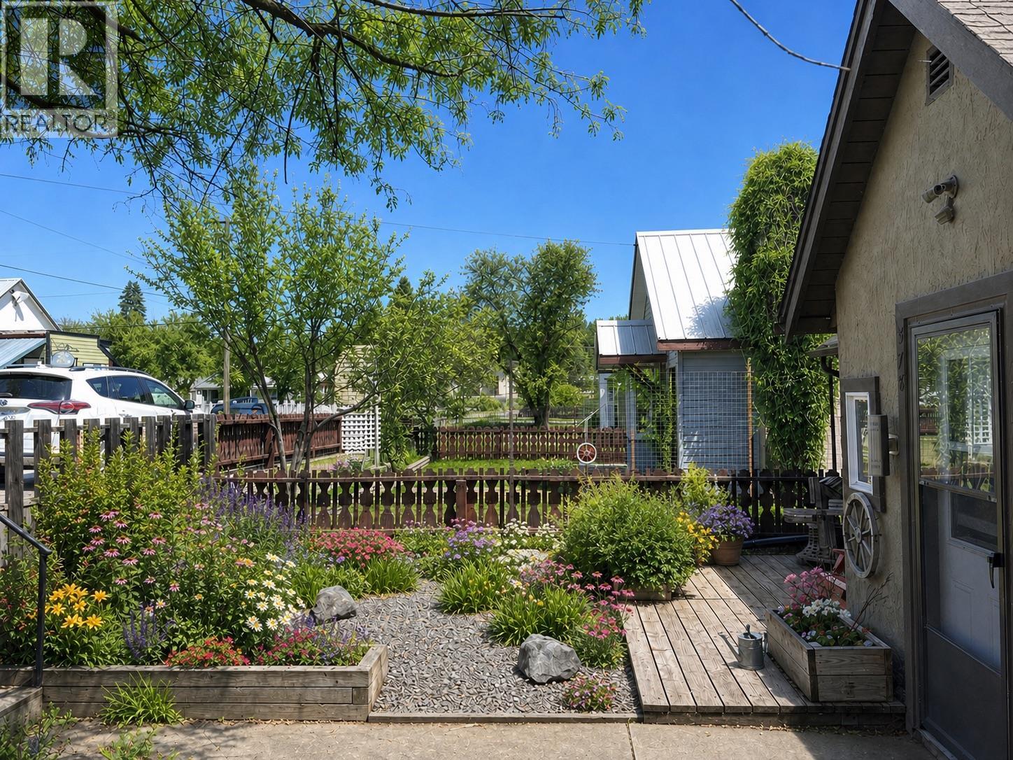 378 Archibald Street, Kimberley, British Columbia  V1A 1M9 - Photo 2 - 10385640