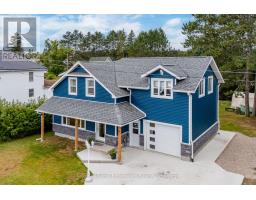 13 TORONTO AVENUE, south river, Ontario