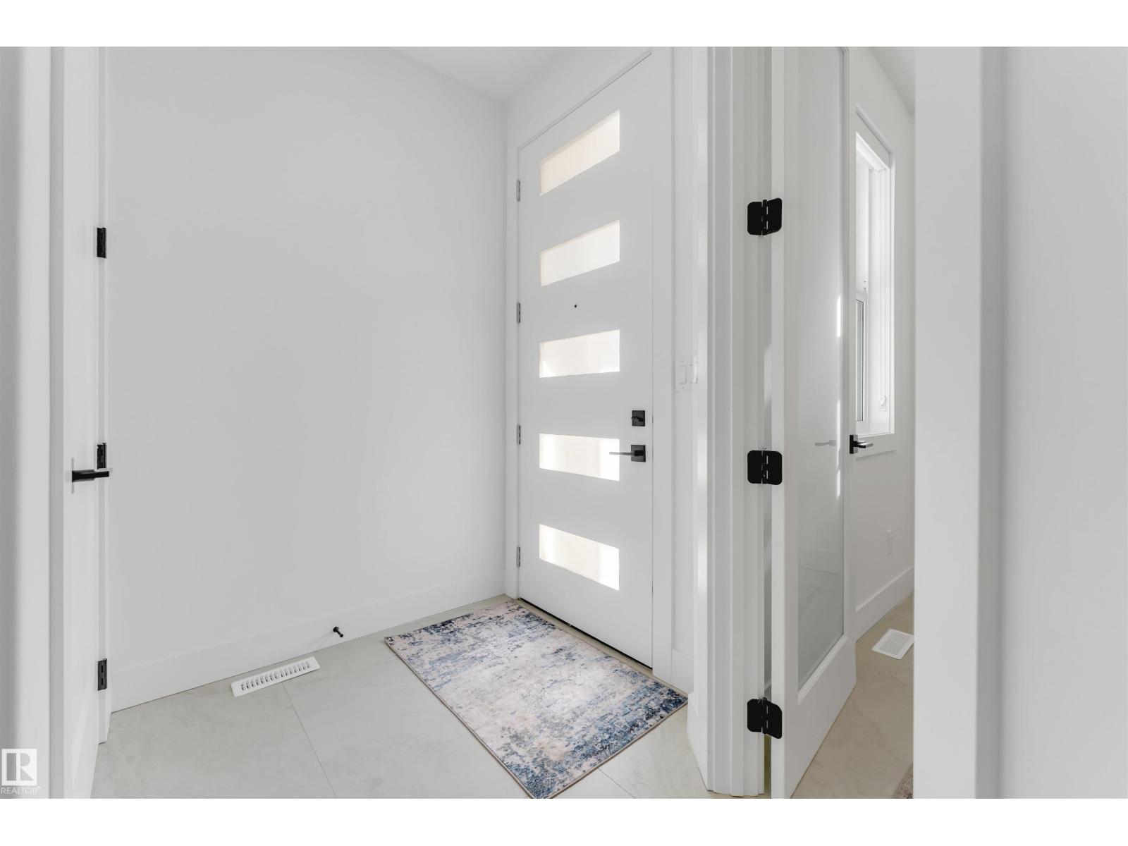 1720 48 St Sw Sw, Edmonton, Alberta  T6X 1Y4 - Photo 3 - E4485234