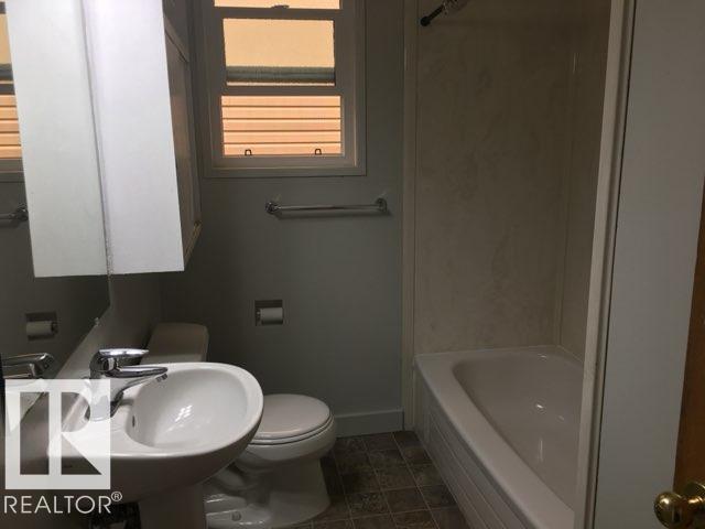 10838 64 Av Nw, Edmonton, Alberta  T6H 1T2 - Photo 11 - E4485237