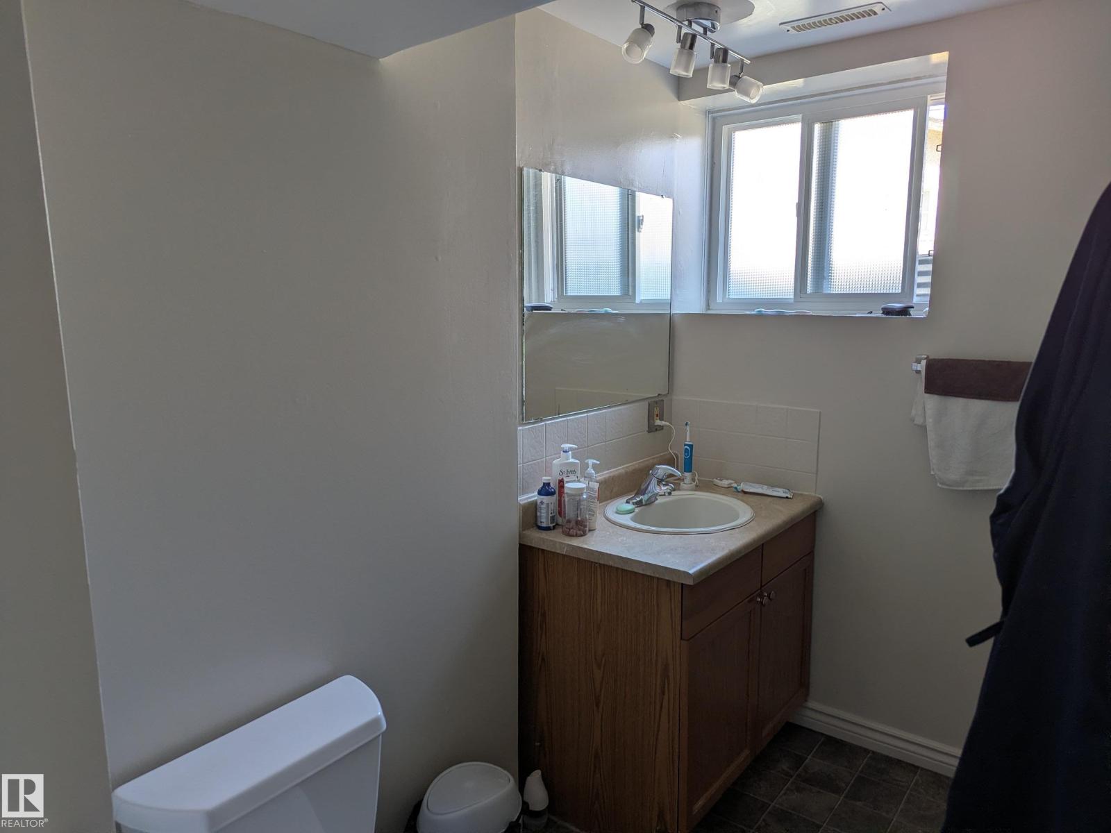 10838 64 Av Nw, Edmonton, Alberta  T6H 1T2 - Photo 22 - E4485237