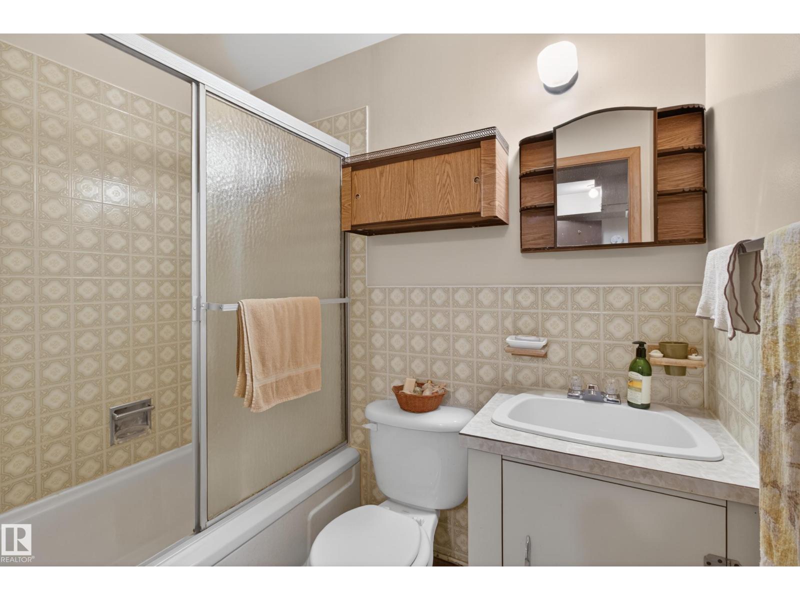 4607 104 Av Nw, Edmonton, Alberta  T6A 0X3 - Photo 31 - E4485238