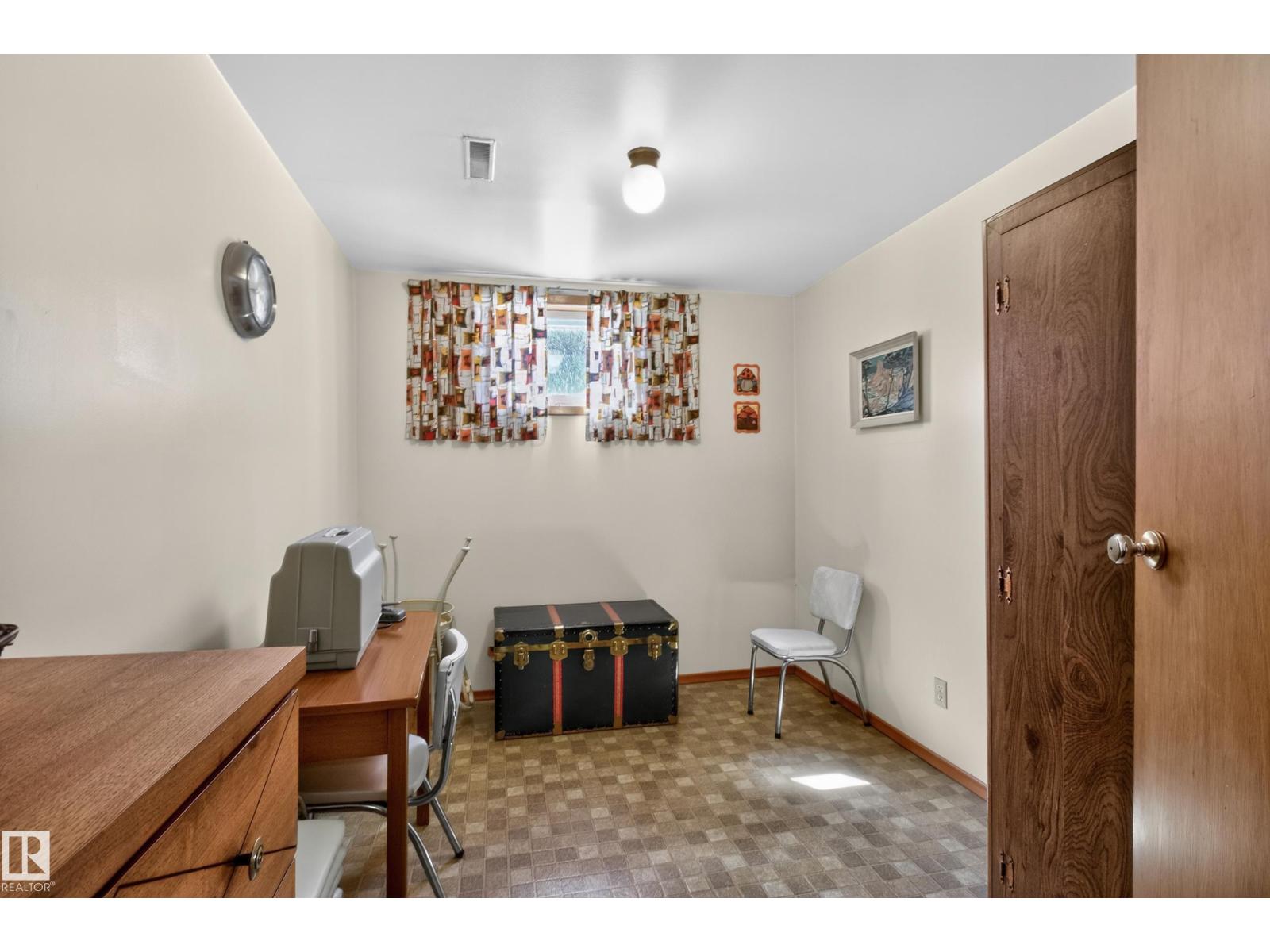 4607 104 Av Nw, Edmonton, Alberta  T6A 0X3 - Photo 36 - E4485238
