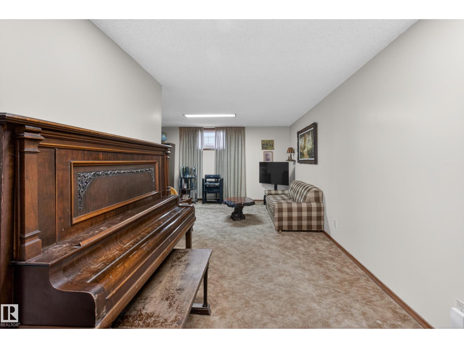 4607 104 Av Nw, Edmonton, Alberta  T6A 0X3 - Photo 37 - E4485238