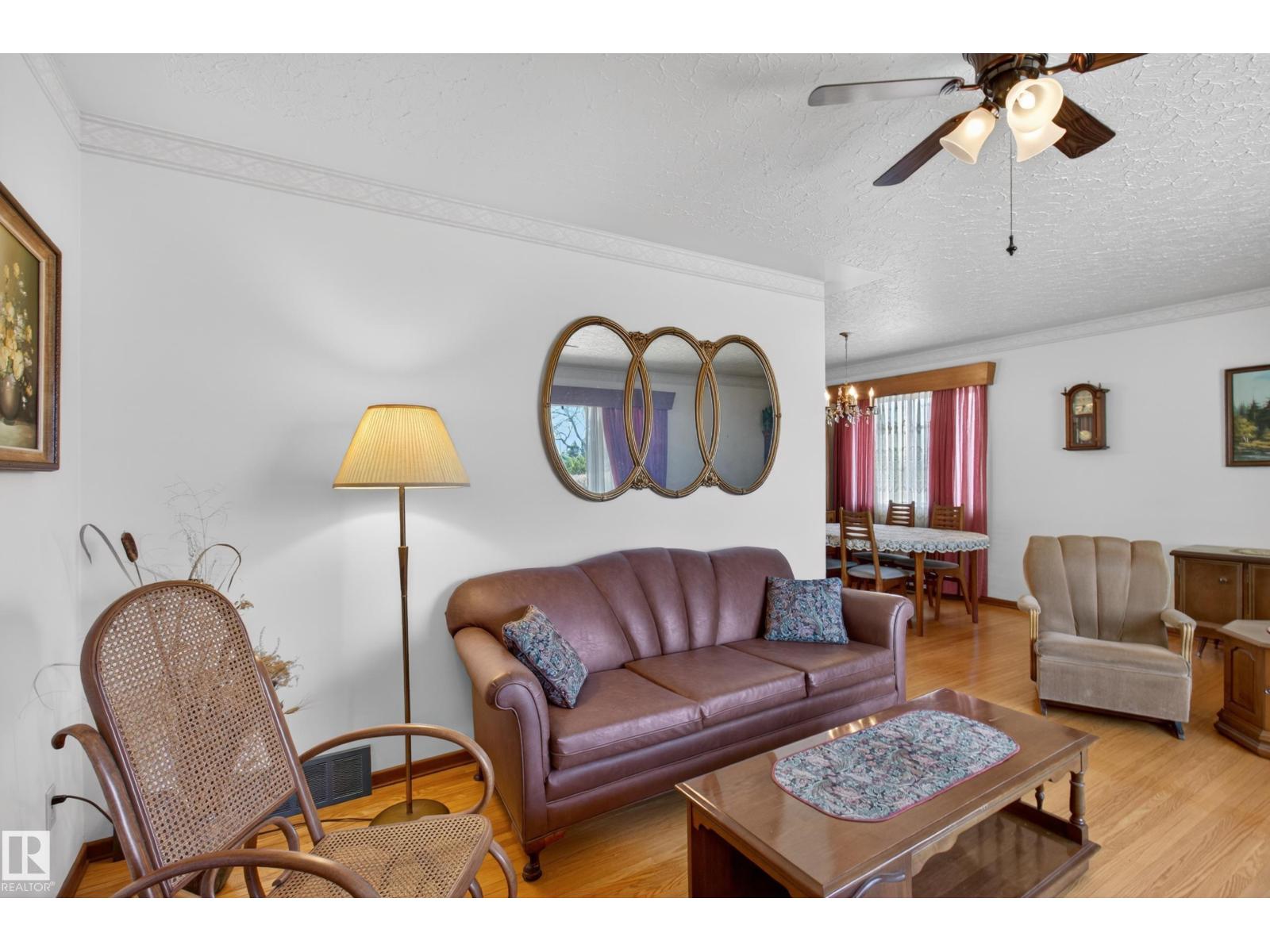 4607 104 Av Nw, Edmonton, Alberta  T6A 0X3 - Photo 5 - E4485238