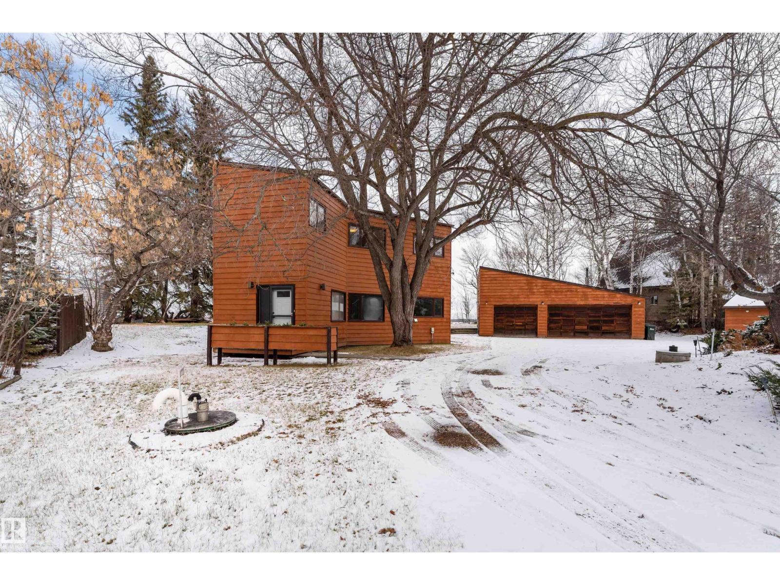#209 51268 RGE ROAD 204, rural strathcona county, Alberta