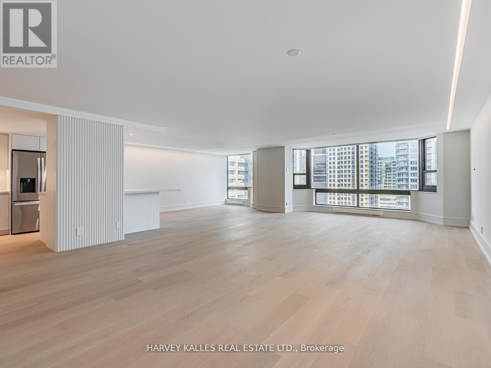 1703 - 1166 Bay Street, Toronto, Ontario  M5S 2X8 - Photo 4 - C13070322