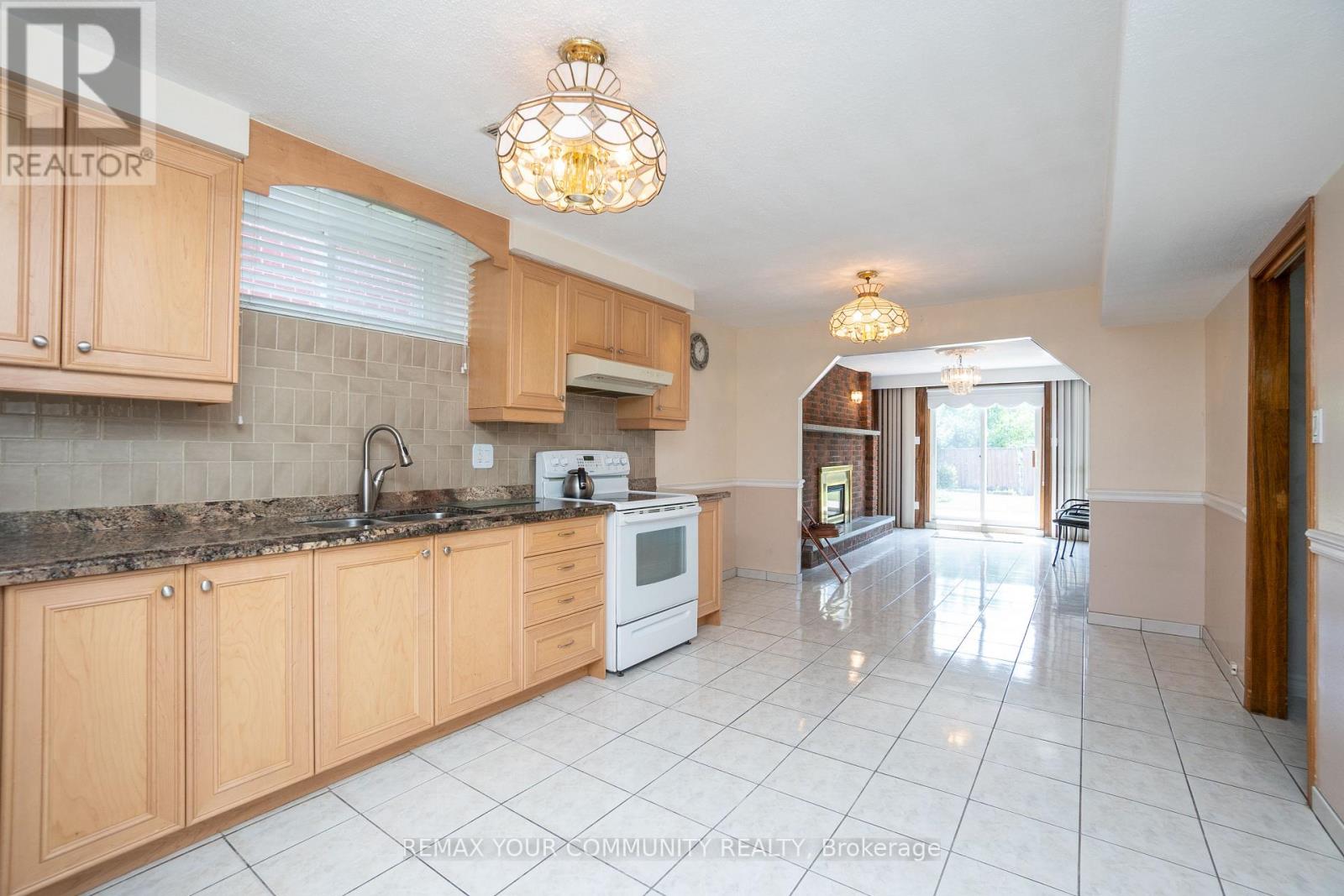 Lower Level - 73 Hickorynut Drive, Toronto, Ontario  M2J 4W6 - Photo 3 - C13070344