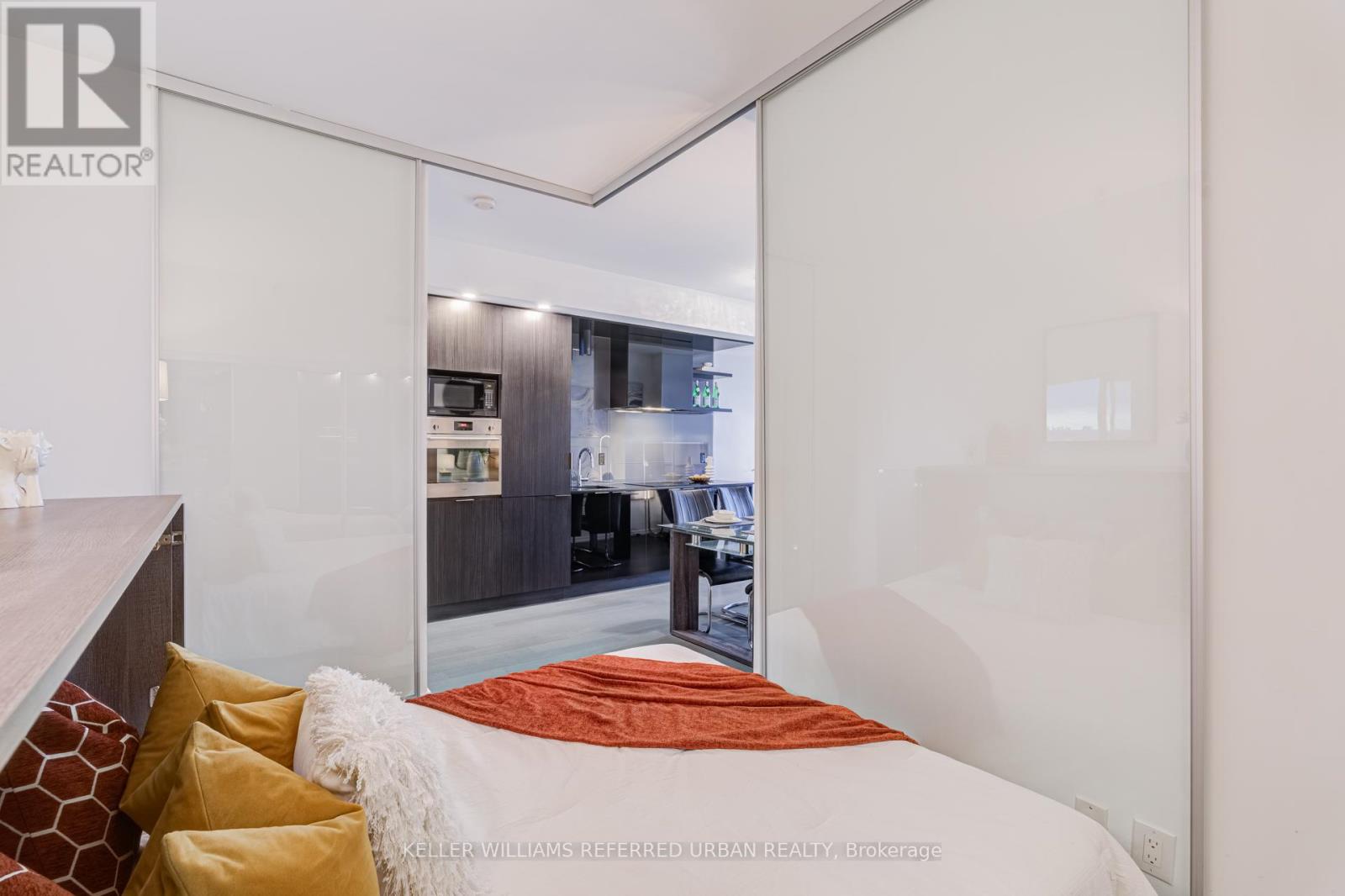 5217 - 70 Temperance Street S, Toronto, Ontario  M5H 0B1 - Photo 16 - C13070484