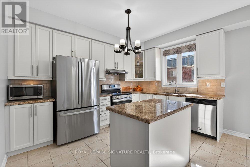28 Tisdale Avenue, Toronto, Ontario  M4A 1Y5 - Photo 12 - C13070500