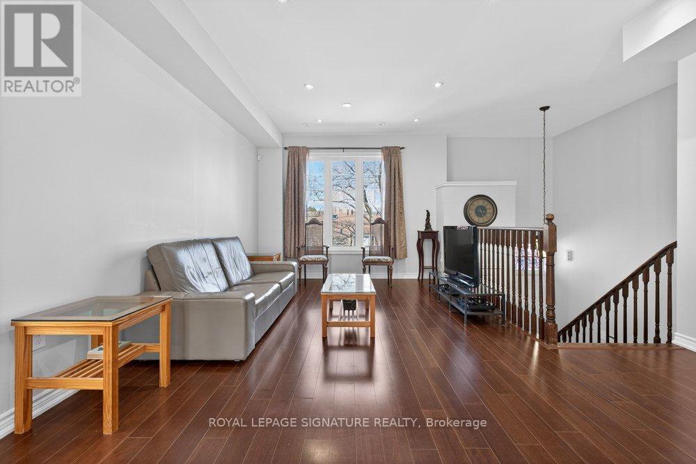 28 Tisdale Avenue, Toronto, Ontario  M4A 1Y5 - Photo 5 - C13070500