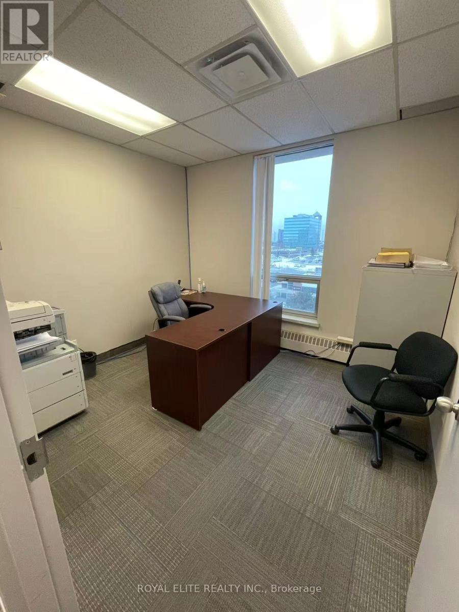 508 - 150 Consumers Road, Toronto, Ontario  M2J 1P9 - Photo 1 - C13070558