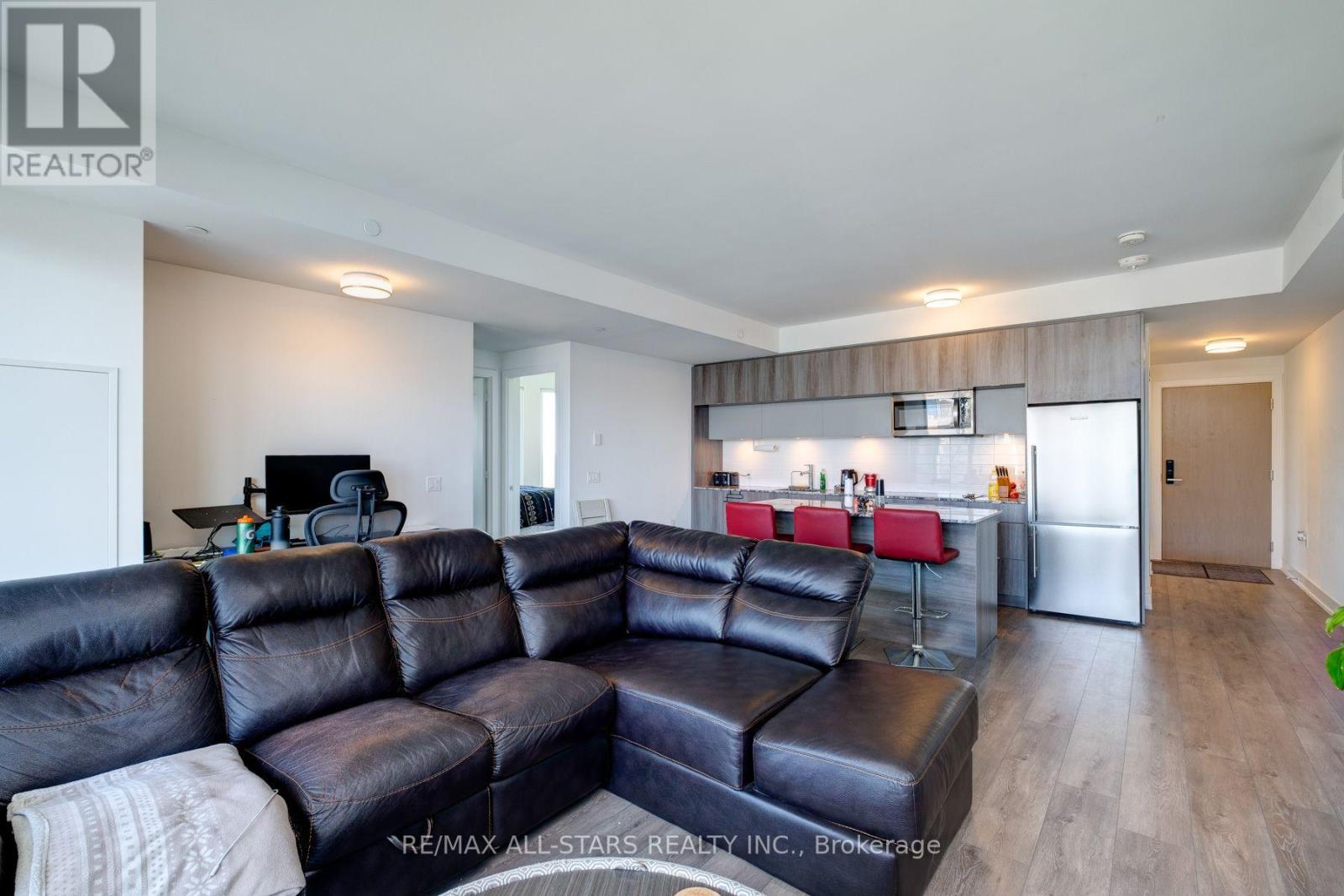 2302 - 575 Bloor Street E, Toronto, Ontario  M4X 1J8 - Photo 11 - C13070678