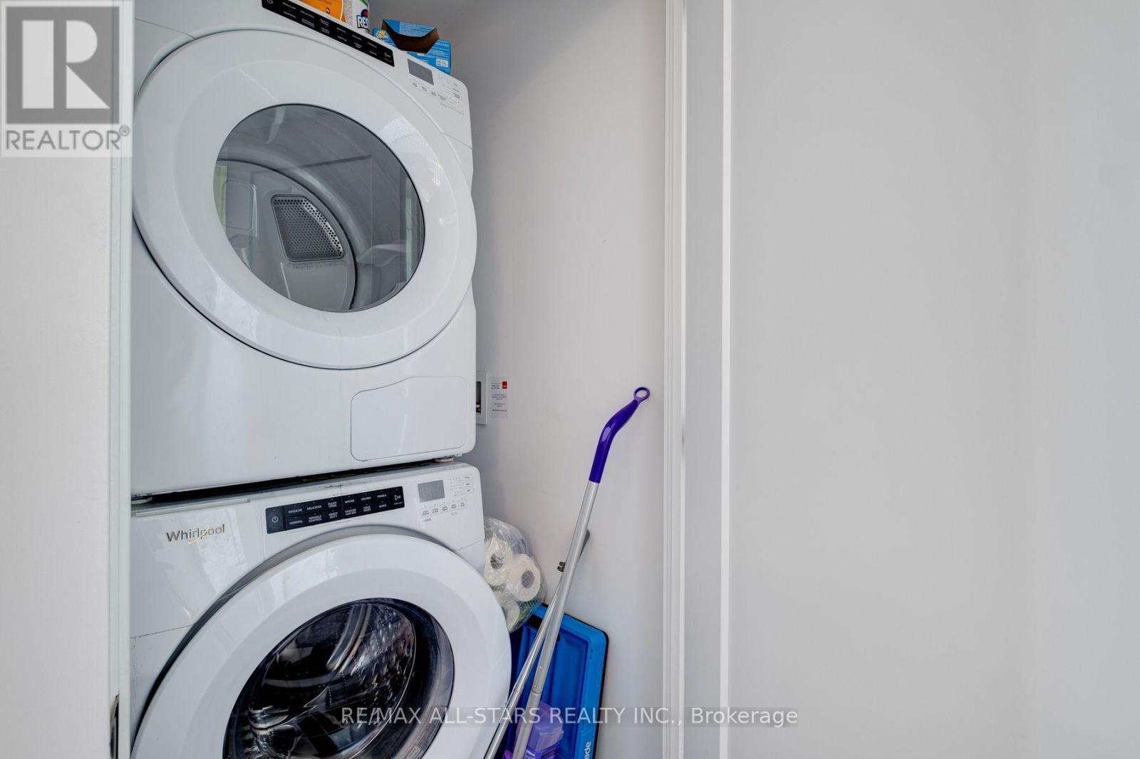 2302 - 575 Bloor Street E, Toronto, Ontario  M4X 1J8 - Photo 19 - C13070678