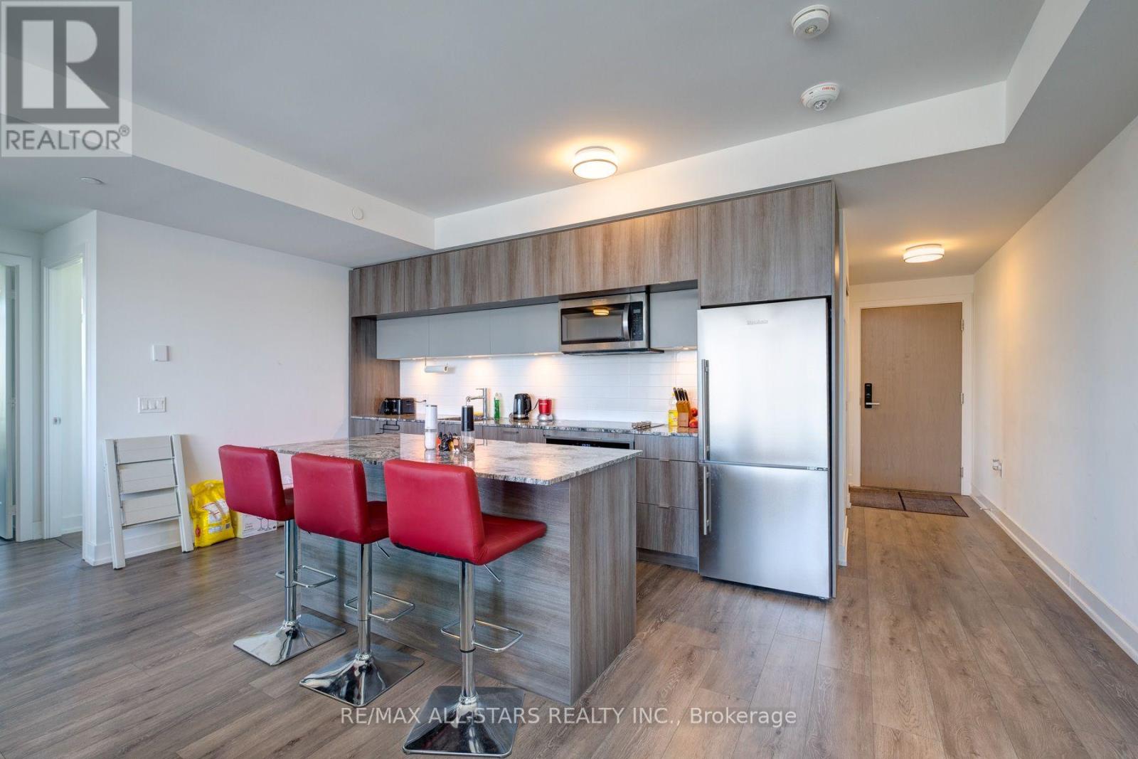2302 - 575 Bloor Street E, Toronto, Ontario  M4X 1J8 - Photo 5 - C13070678