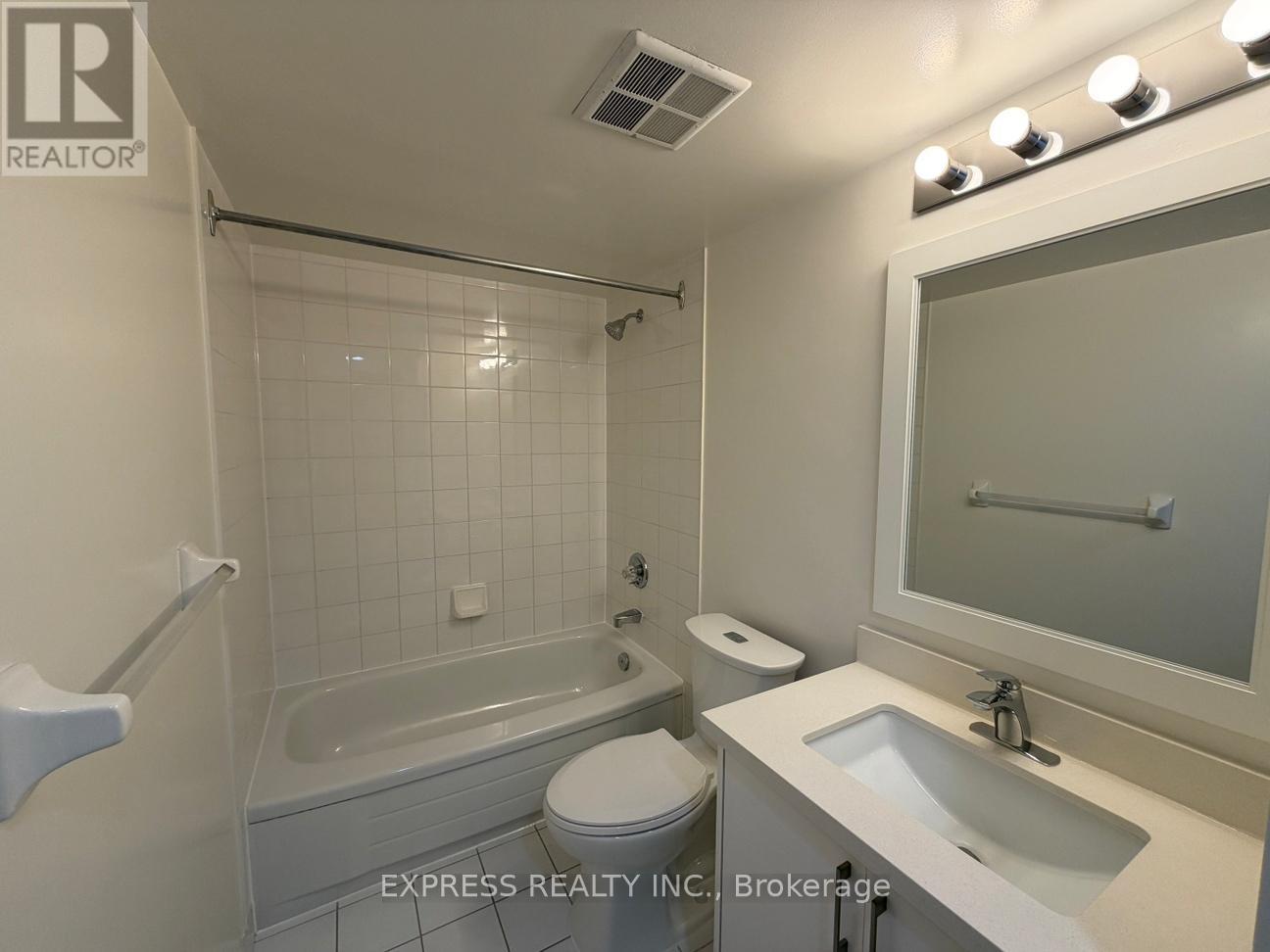 320 - 942 Yonge Street, Toronto, Ontario  M4W 3S8 - Photo 12 - C13070680