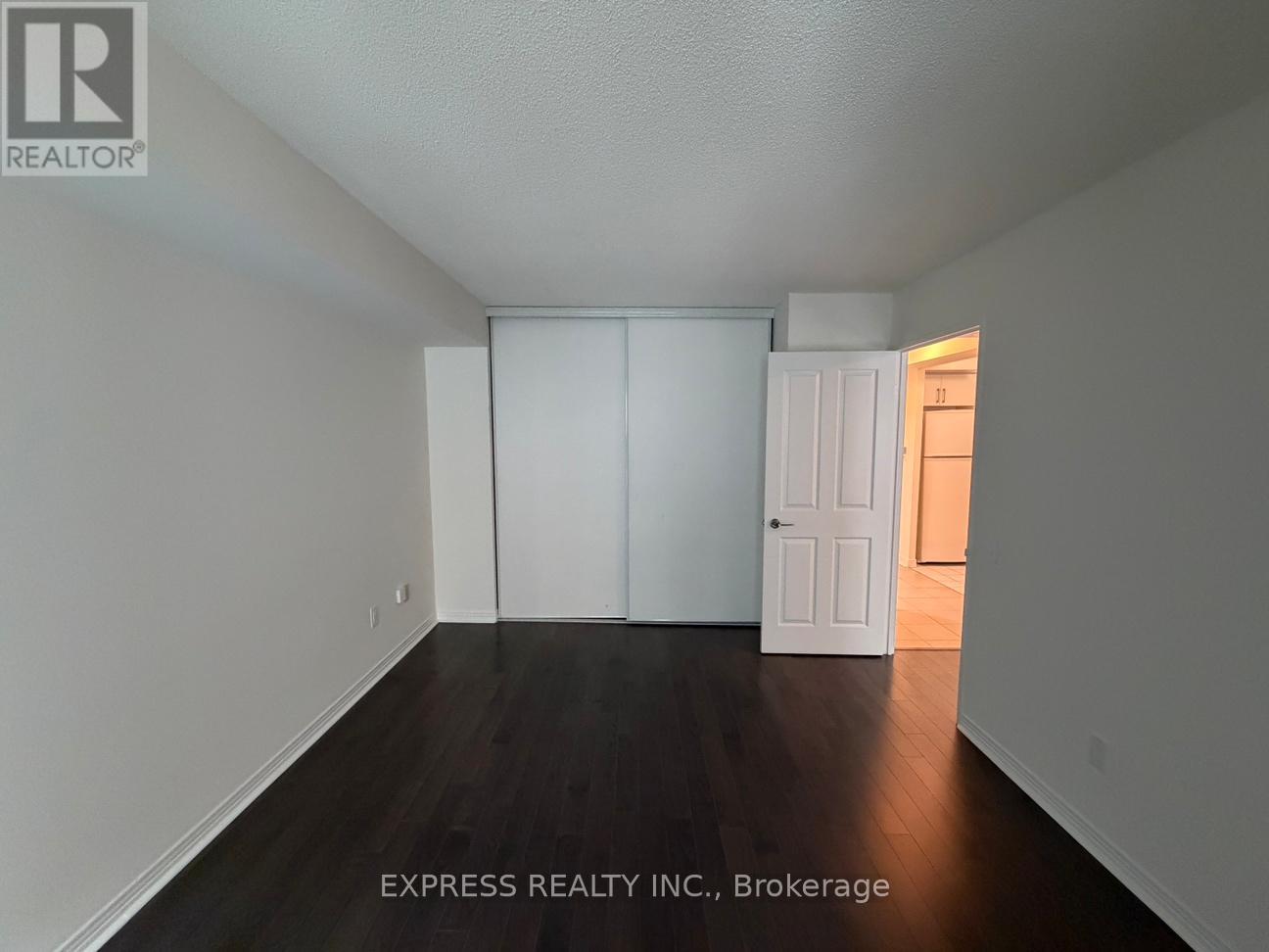 320 - 942 Yonge Street, Toronto, Ontario  M4W 3S8 - Photo 9 - C13070680