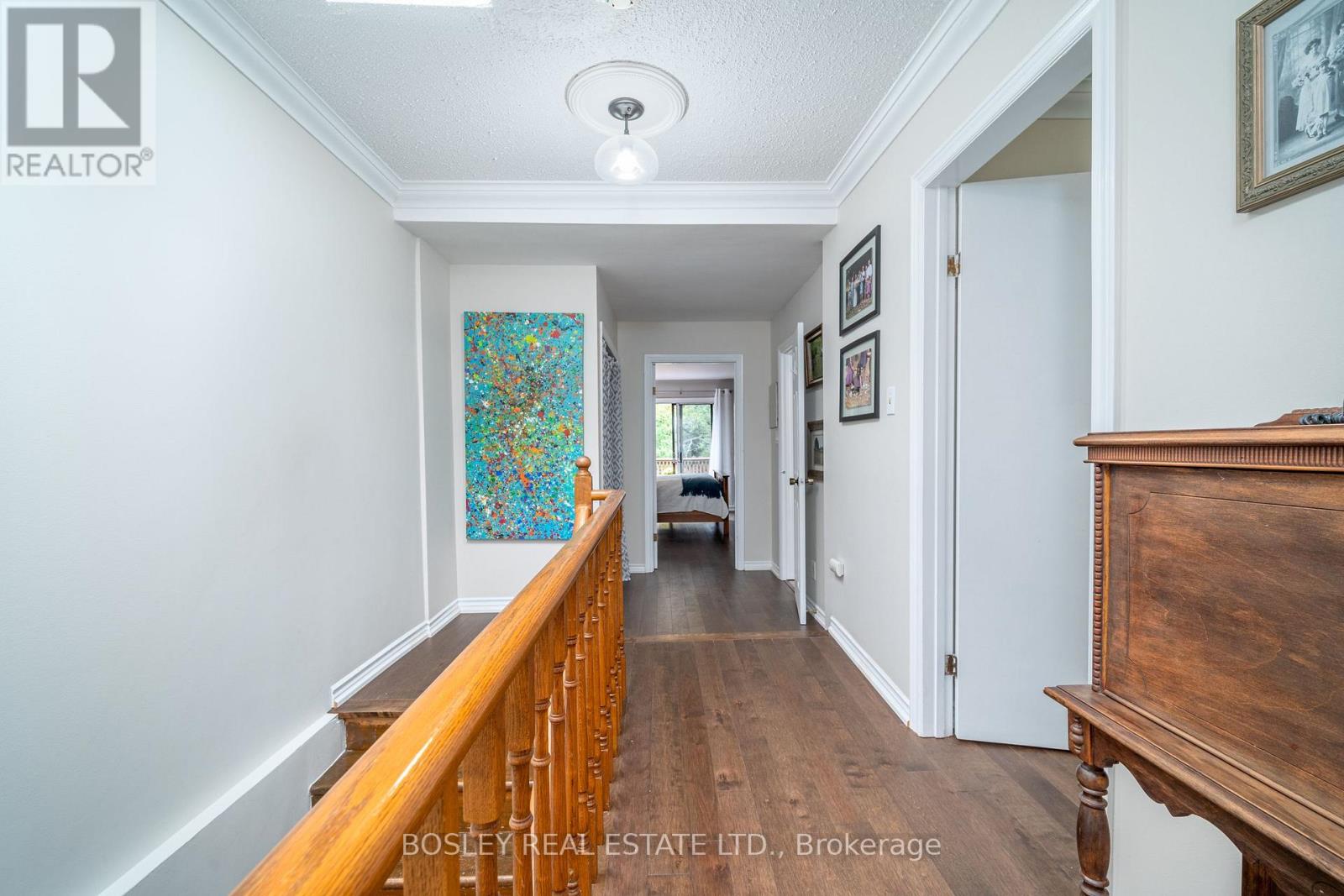 386 Lumsden Avenue, Toronto, Ontario  M4C 2L6 - Photo 8 - E13070544