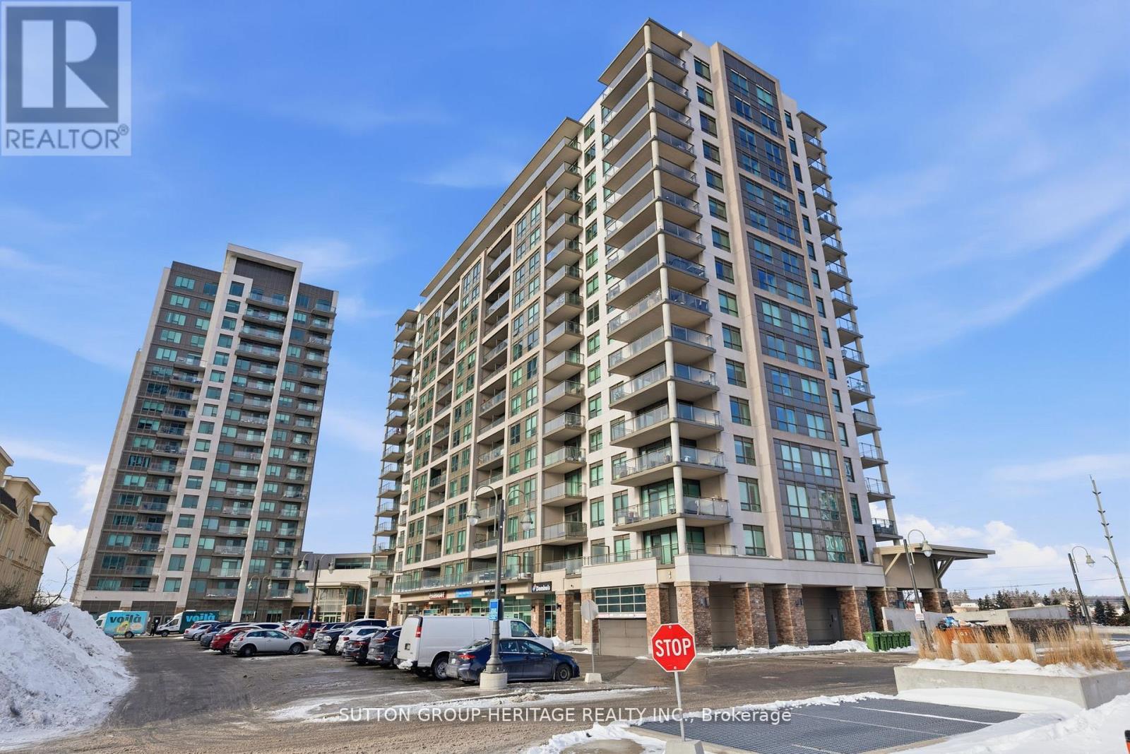 213 - 1235 Bayly Street, Pickering, Ontario  L1W 1L7 - Photo 1 - E13070614