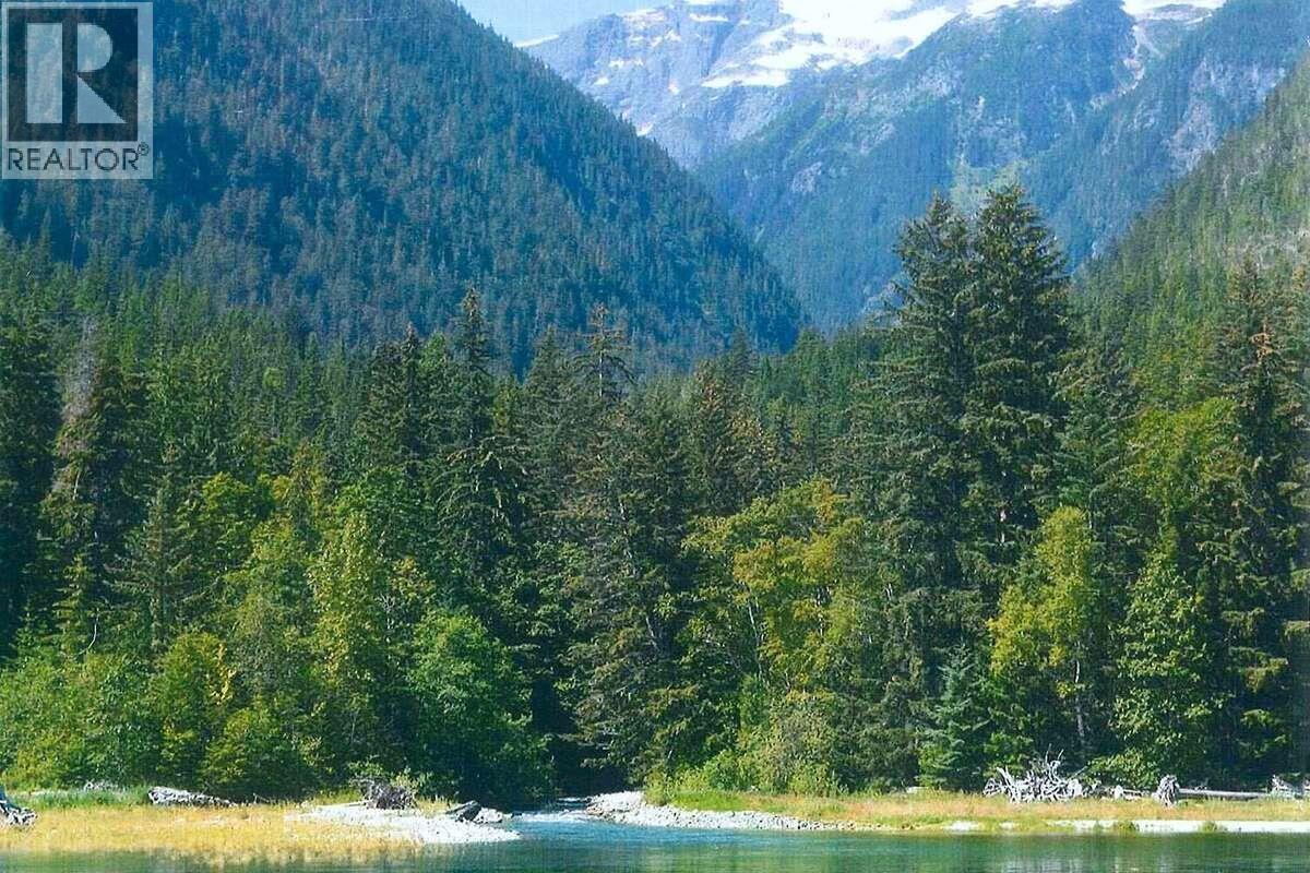 Lot 15 Kimsquit, Bella Coola, British Columbia  V0T 0A7 - Photo 1 - R3118321