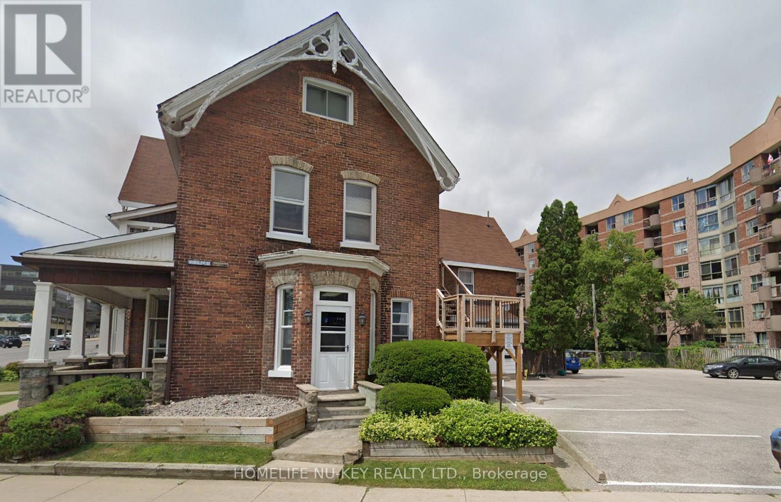 99 Bayfield Street, Barrie (City Centre), Ontario  L4M 3A9 - Photo 4 - S13070372