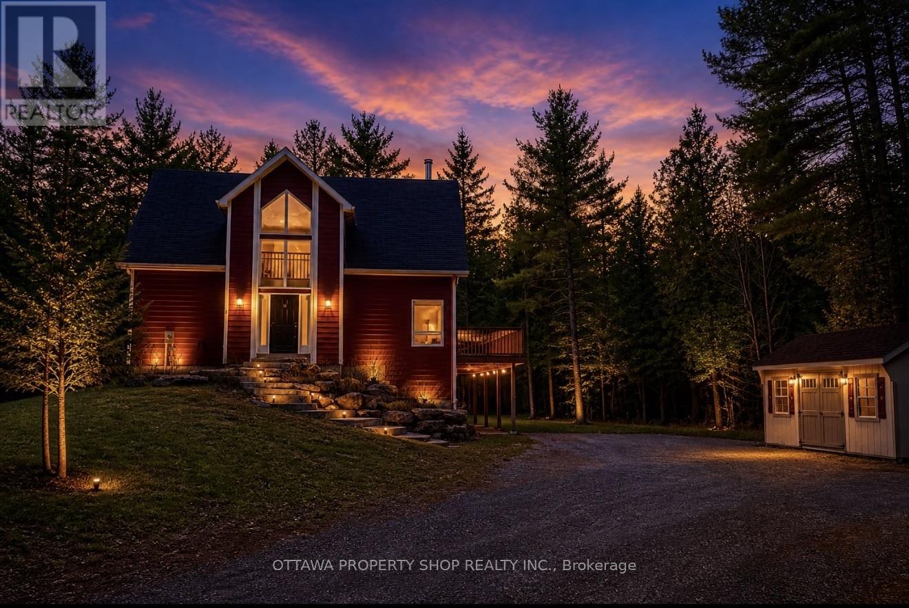 927 SPRUCE RIDGE ROAD, Ottawa, Ontario