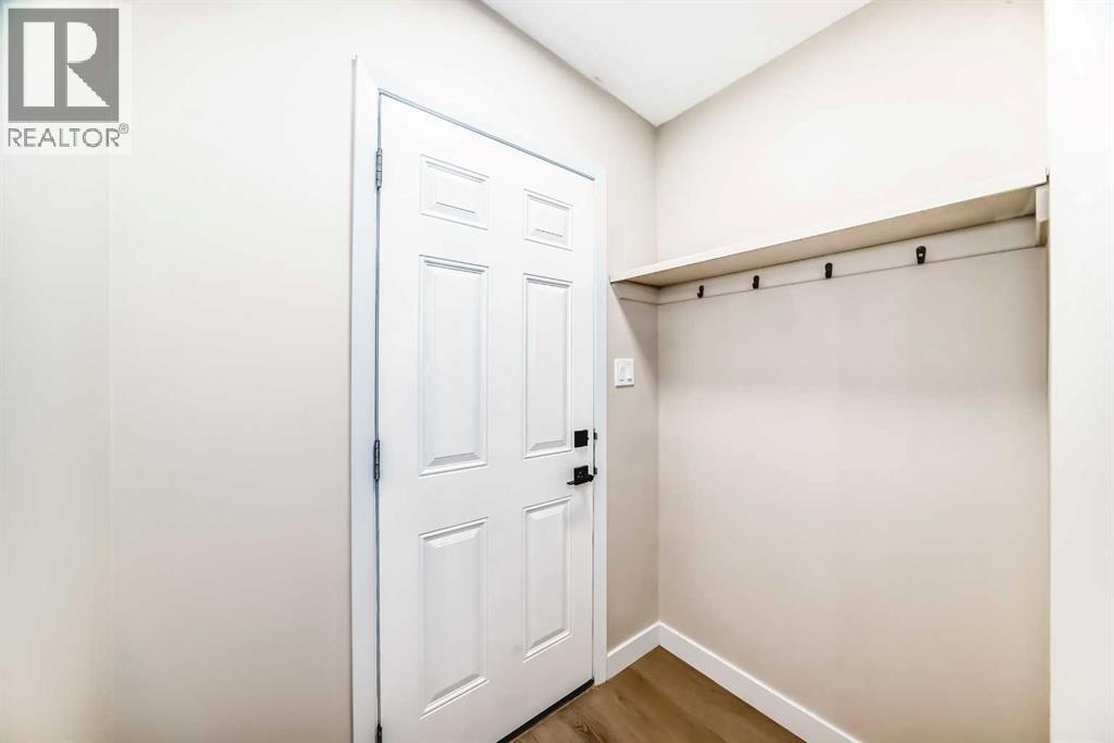 7406-7408 Hunterfield Road NW, Calgary, Alberta  T2K 4L1 - Photo 27 - A2276447