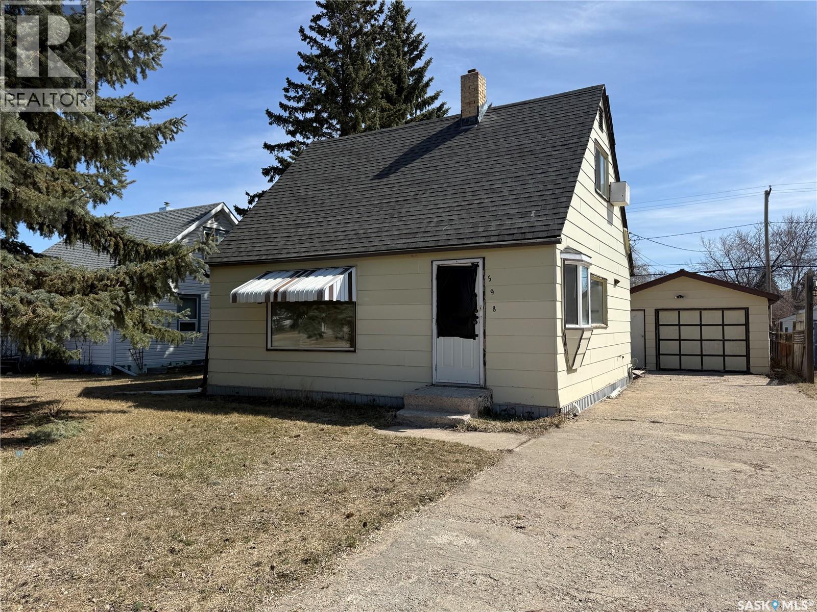 598 Prince Edward STREET, Melville, Saskatchewan