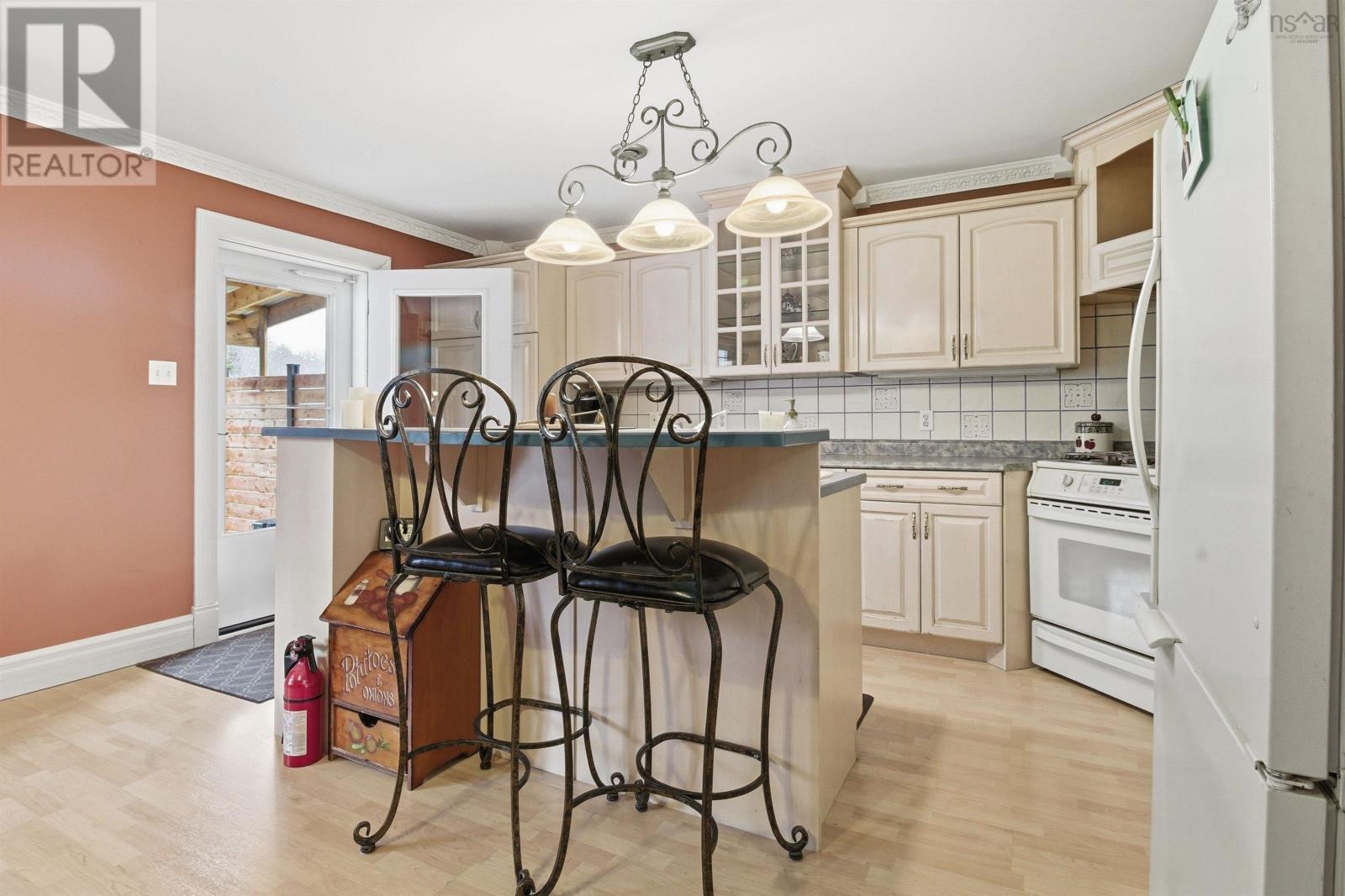 7 Killarney Drive, Bedford, Nova Scotia  B4B 1B7 - Photo 7 - 202609348
