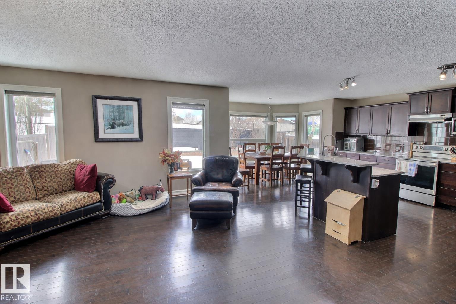 1212 Westerra Cr, Stony Plain, Alberta  T7Z 0B2 - Photo 6 - E4480337