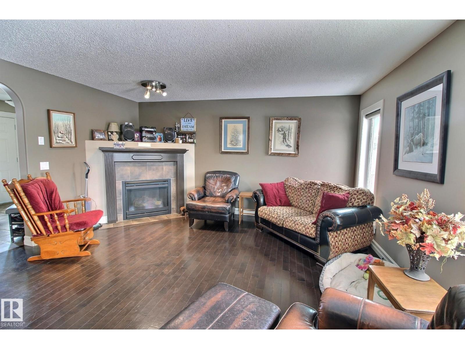 1212 Westerra Cr, Stony Plain, Alberta  T7Z 0B2 - Photo 5 - E4480337