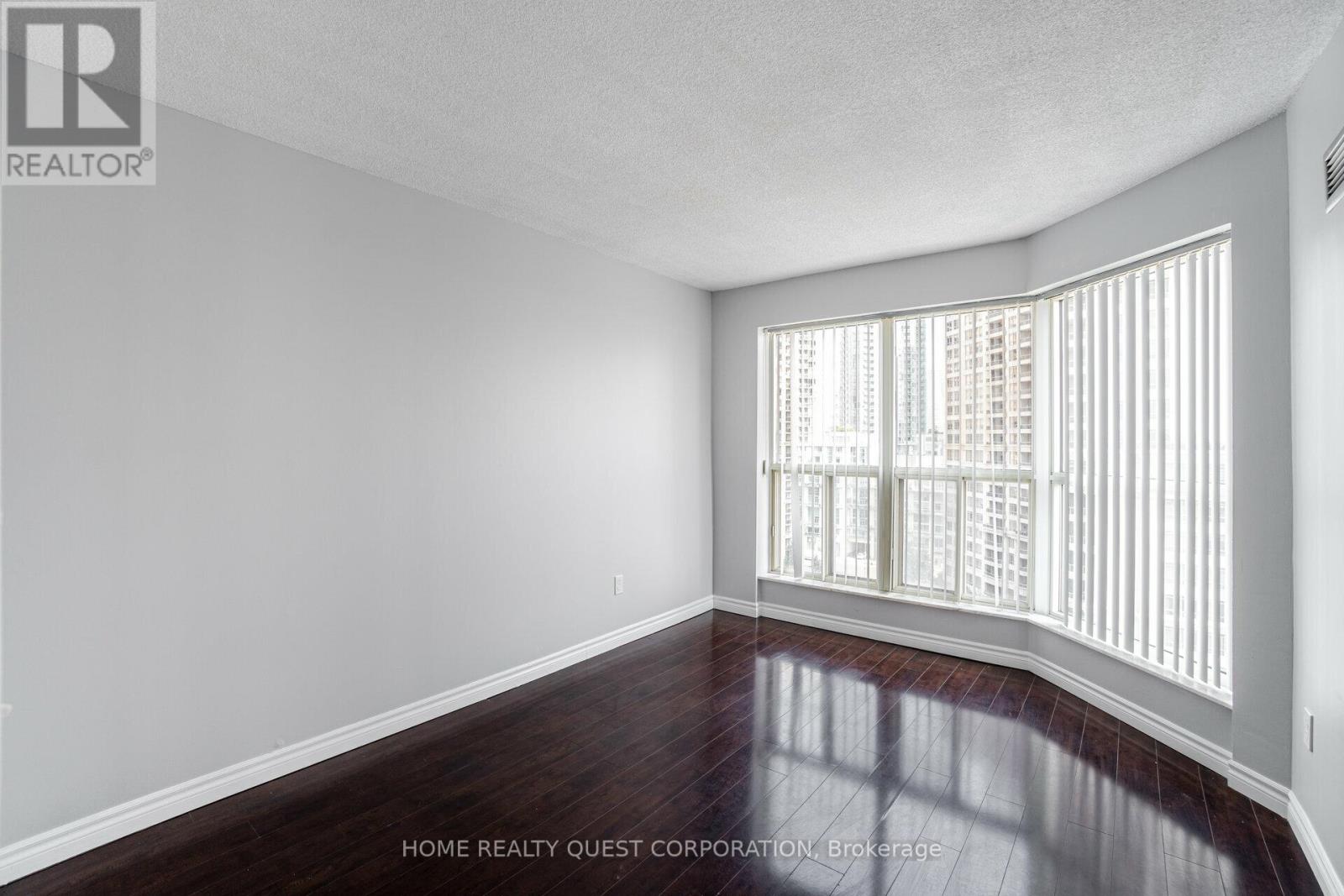 1410 - 325 Webb Drive, Mississauga, Ontario  L5B 3Z9 - Photo 21 - W13070350