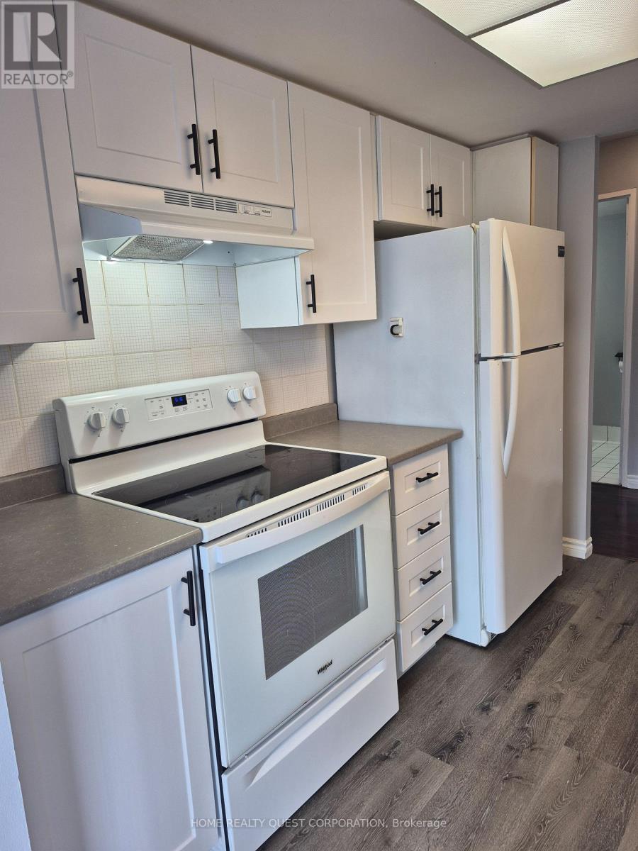 1410 - 325 Webb Drive, Mississauga, Ontario  L5B 3Z9 - Photo 7 - W13070350