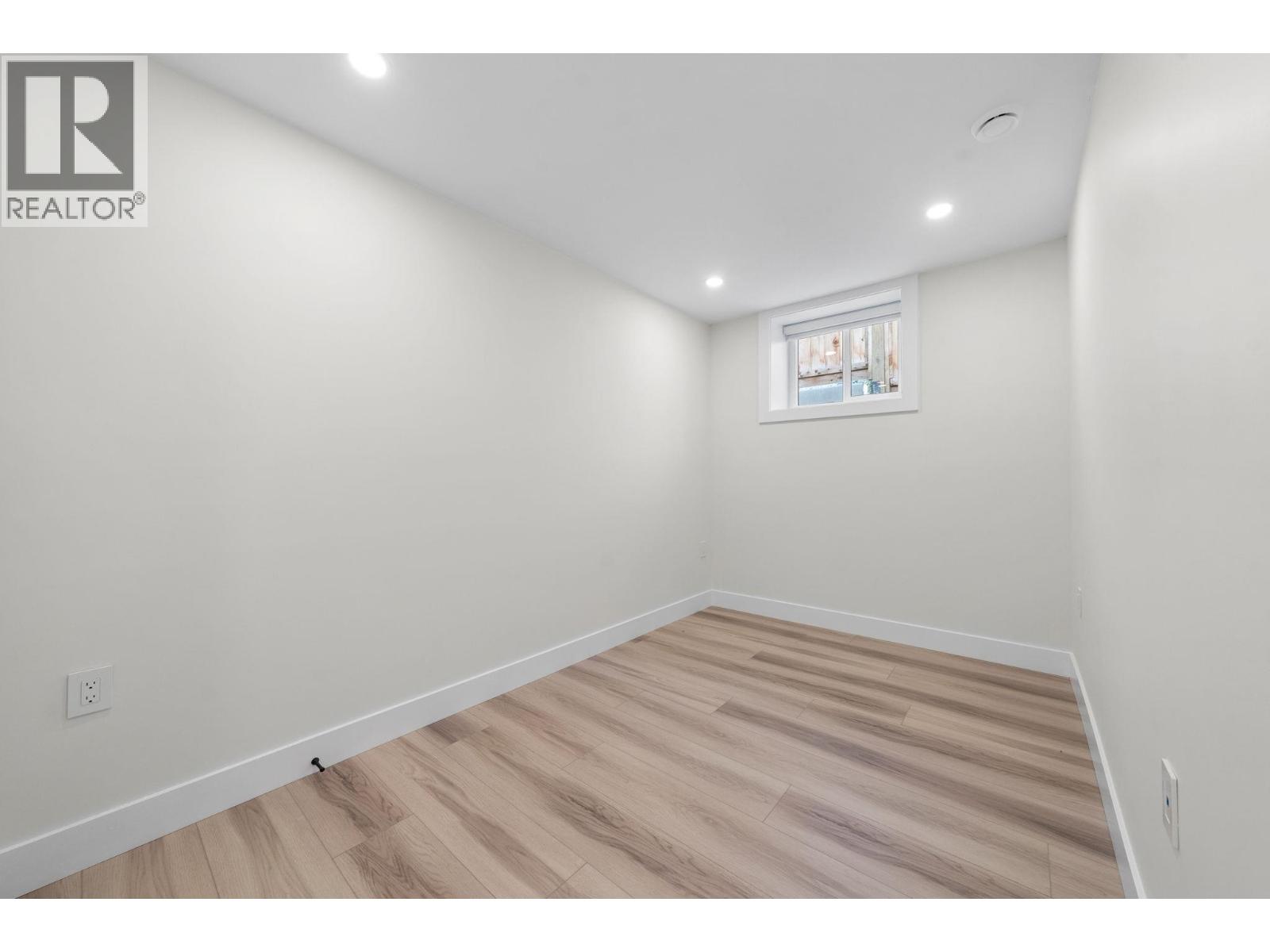 4318 Nanaimo Street, Vancouver, British Columbia  V5N 5J1 - Photo 40 - R3118235