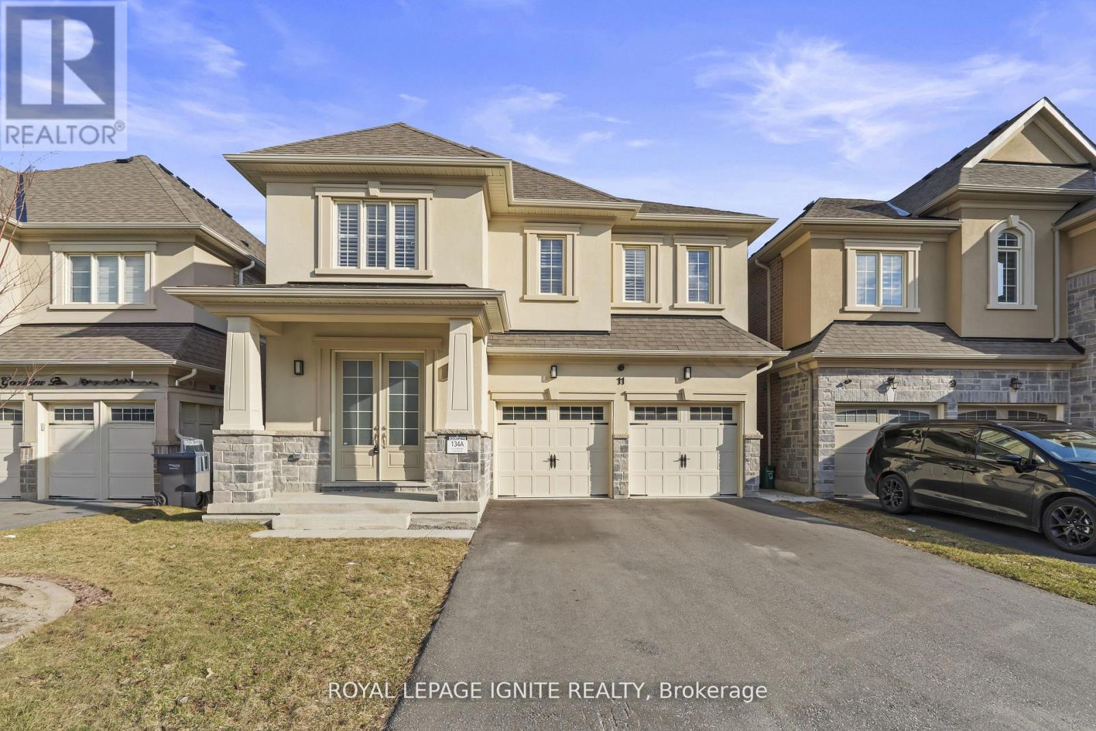 11 JENWOOD CRESCENT, Brampton, Ontario