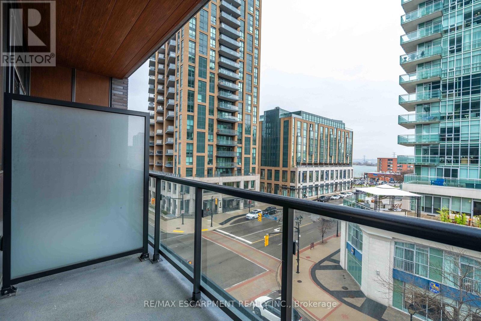 416 - 2075 Lakeshore Road, Burlington, Ontario  L7R 0H3 - Photo 17 - W13070430
